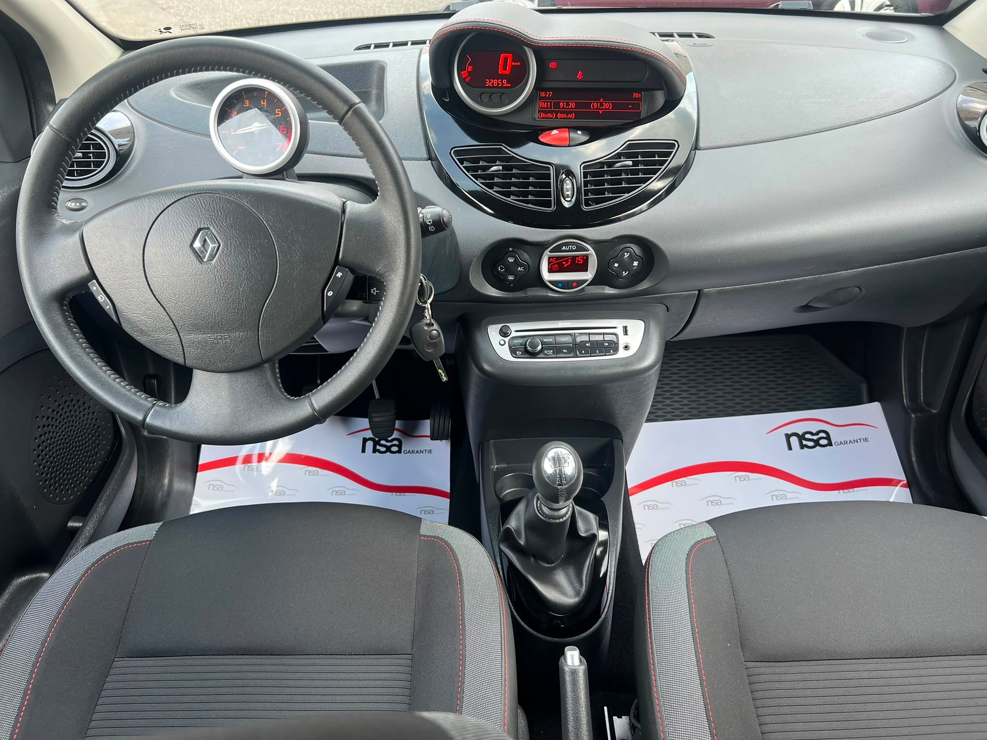 RENAULT Twingo 1.2 16V Dynamique-image-8
