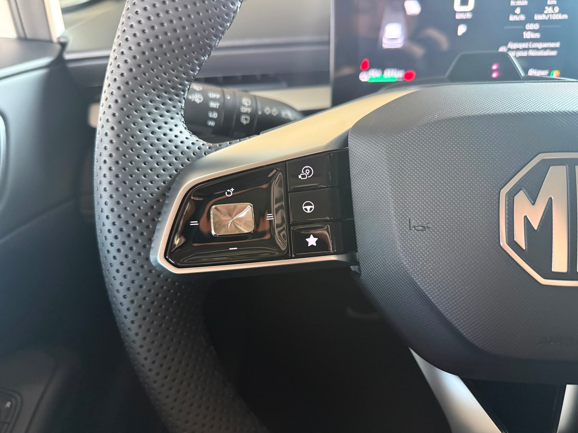 MG 4 EV Urban 43kWh Comfort-image-15