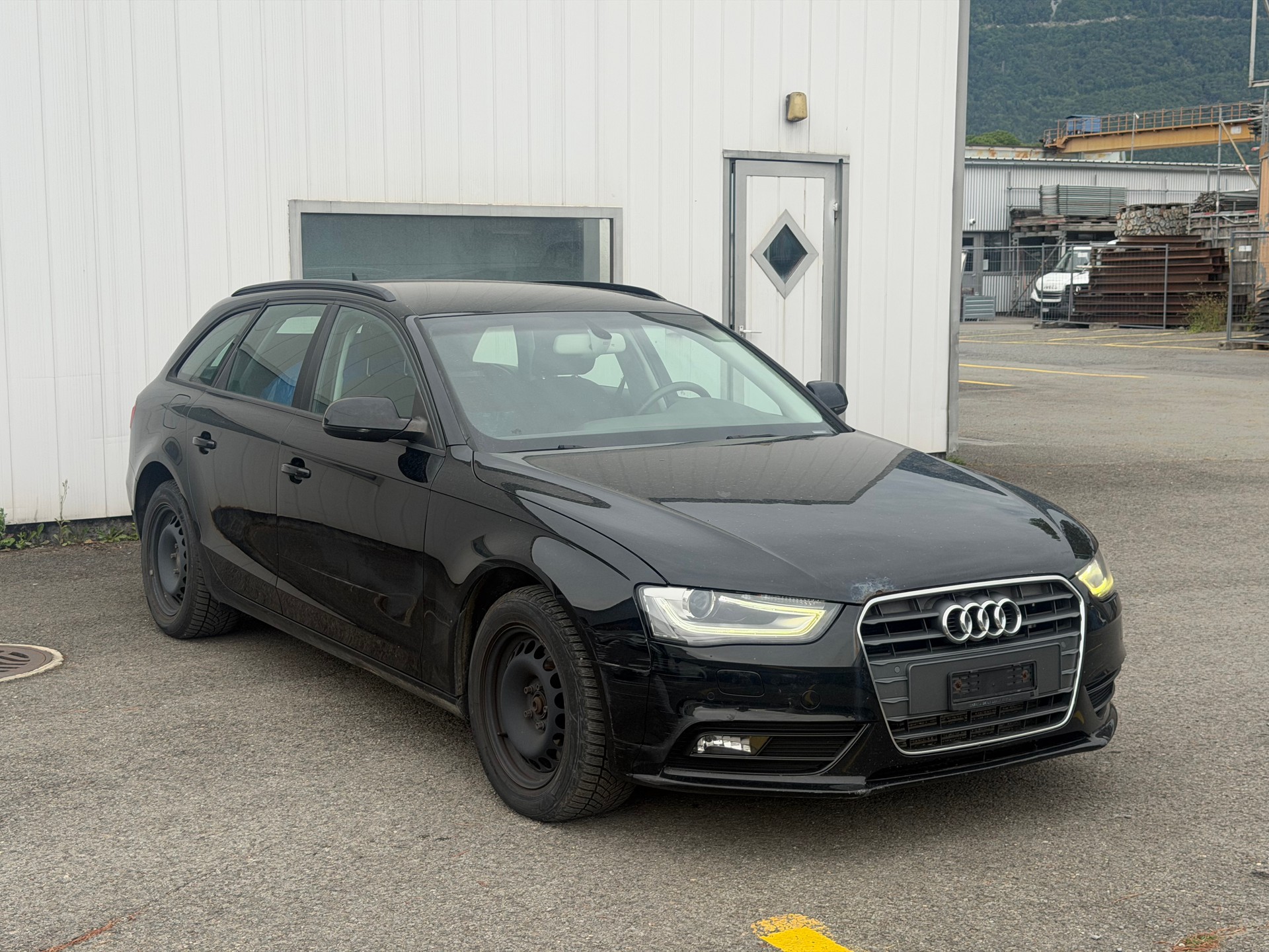 AUDI A4 Avant 2.0 TDI multitronic-image-1
