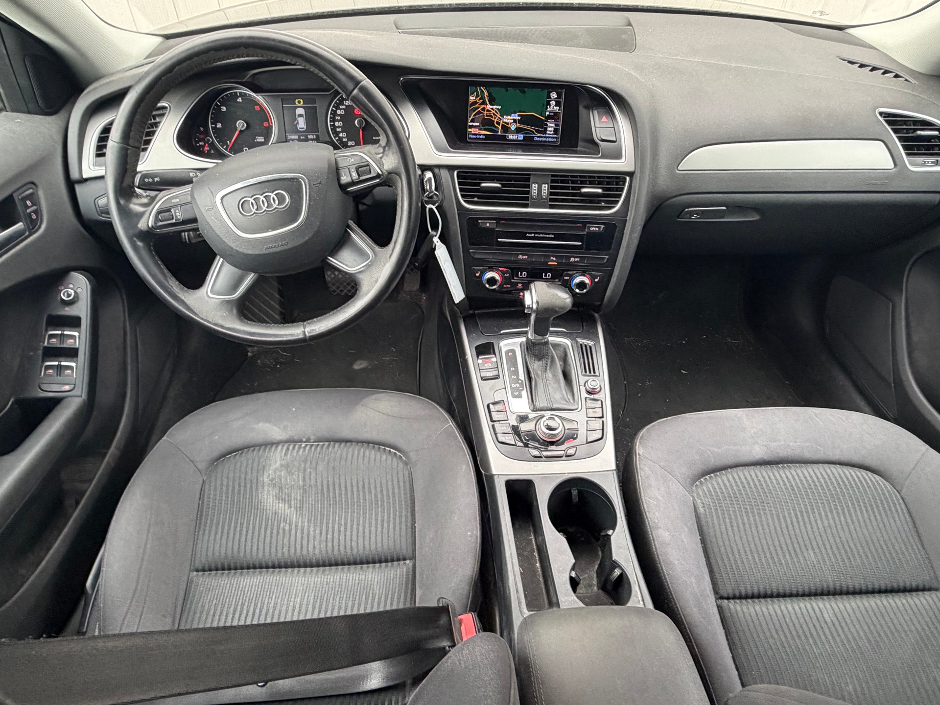 AUDI A4 Avant 2.0 TDI multitronic-image-7