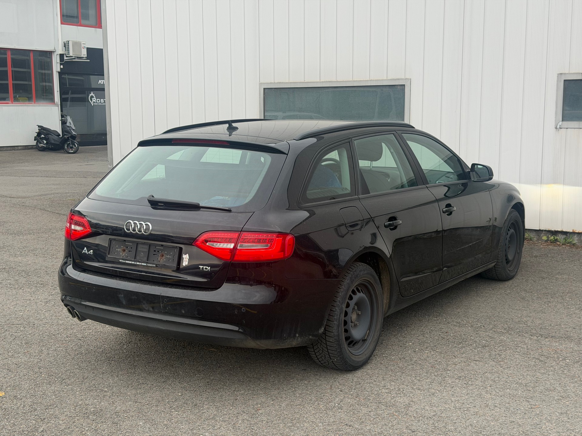AUDI A4 Avant 2.0 TDI multitronic-image-4