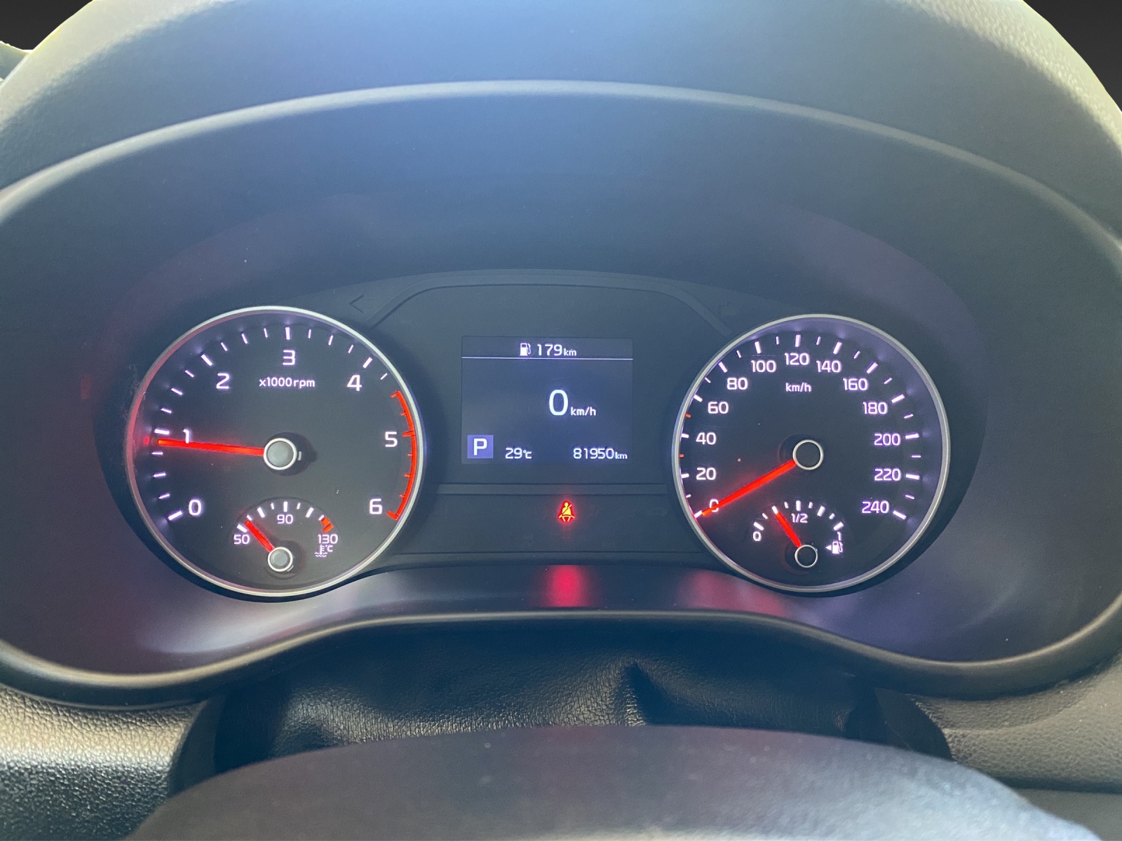 KIA Sportage 1.6CRDi Trend 4WD Automat-image-11