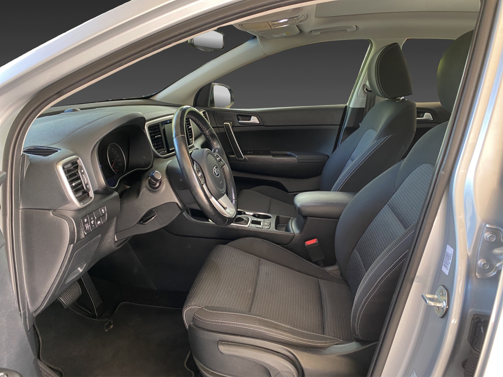 KIA Sportage 1.6CRDi Trend 4WD Automat-image-8