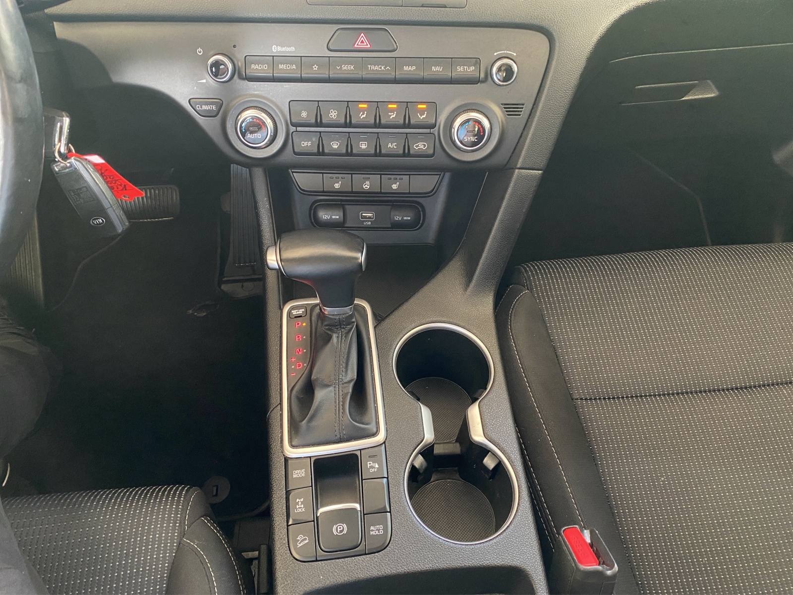 KIA Sportage 1.6CRDi Trend 4WD Automat-image-15