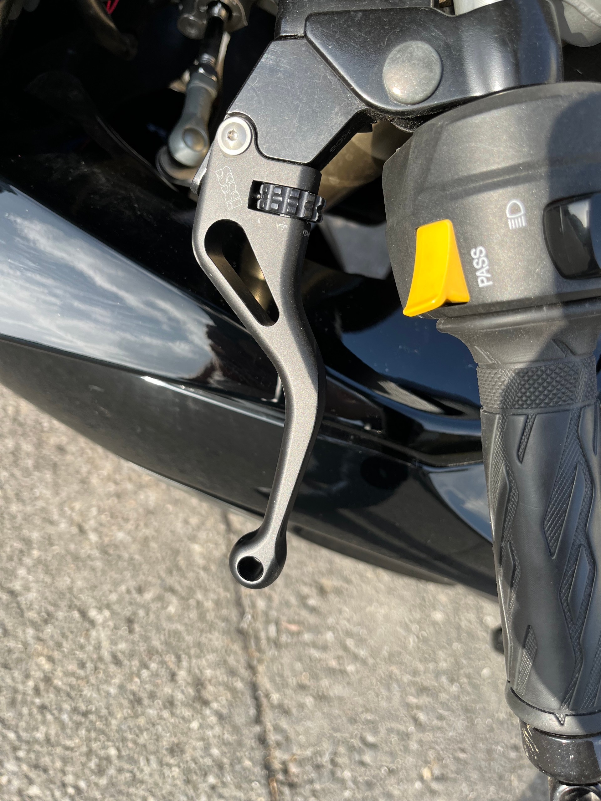 SUZUKI GSX-R 600 K8-image-3