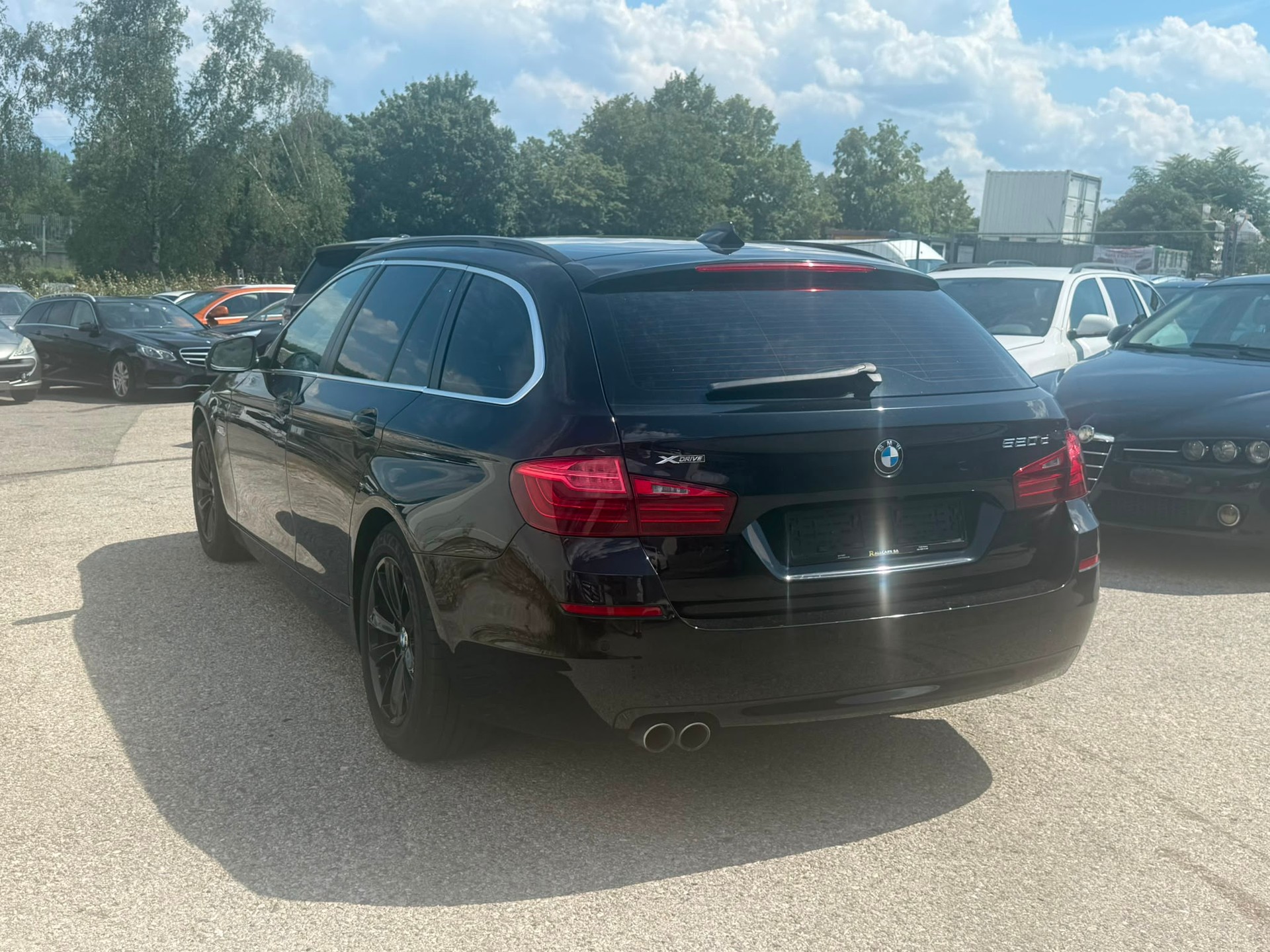 BMW 520d Touring xDrive Luxury Line Steptronic-image-5