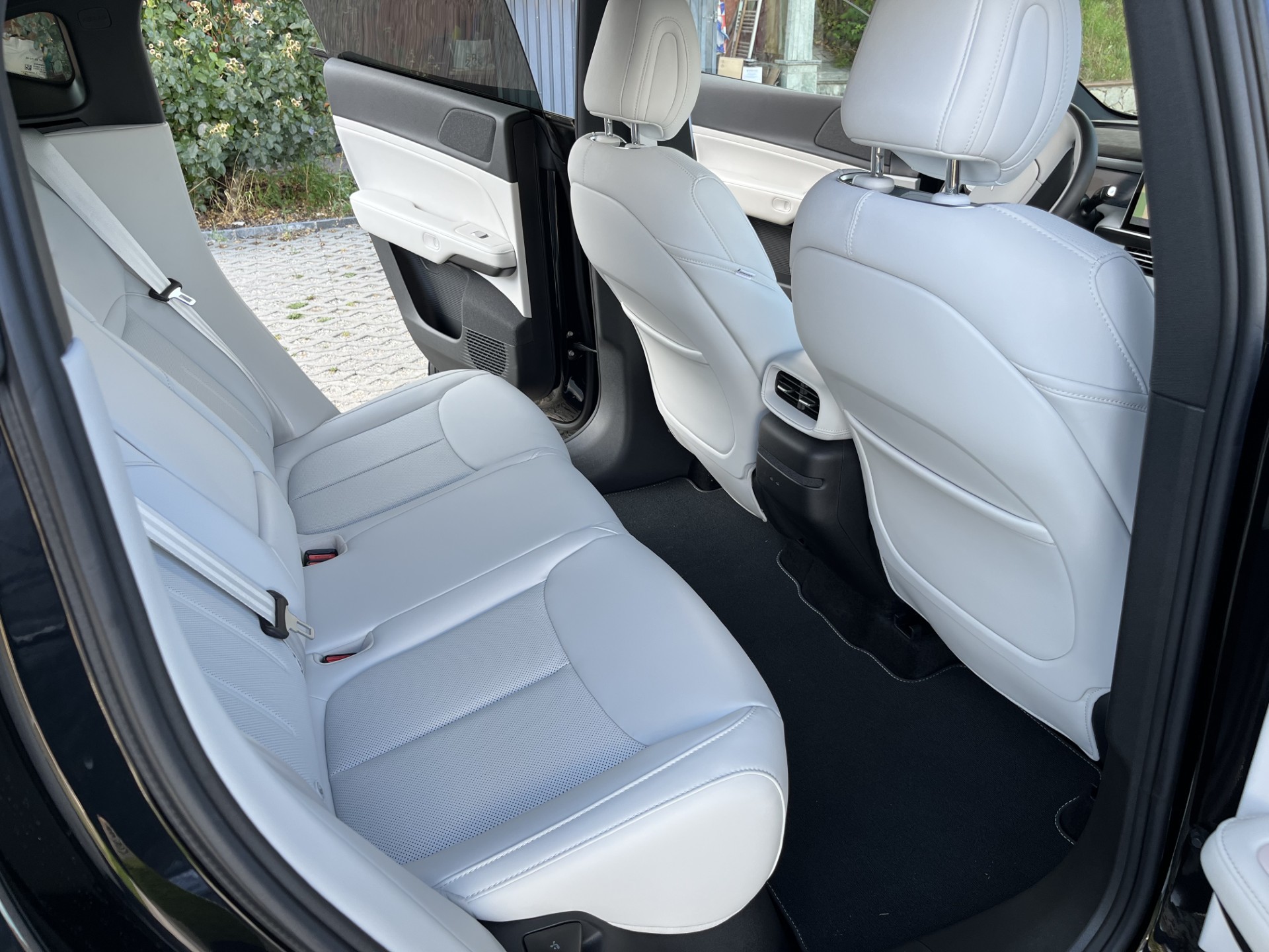XPENG Performance AWD-image-8