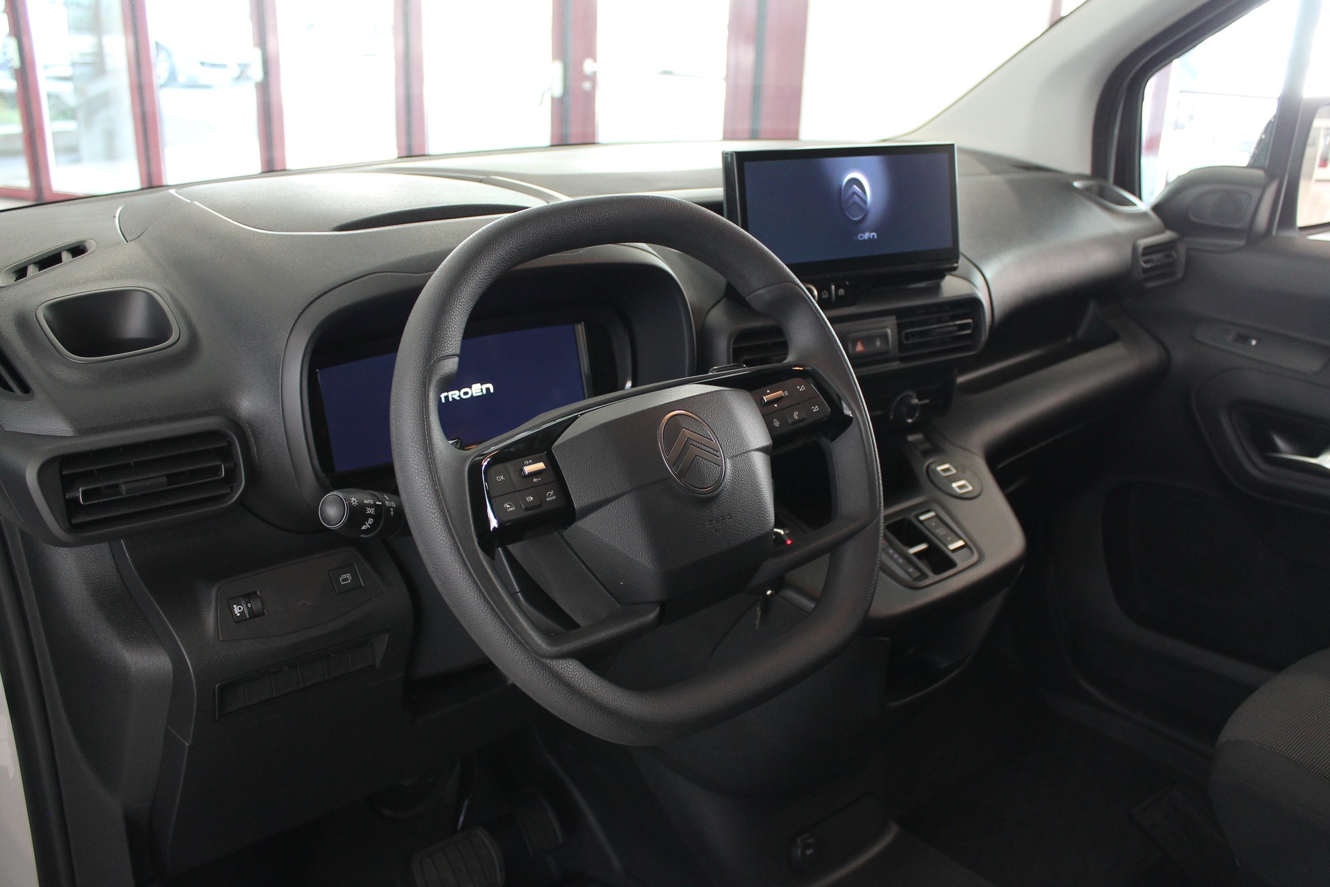 CITROEN Berlingo Van M 1.5 Blue HDi 130 s/s EAT8 EN-image-11
