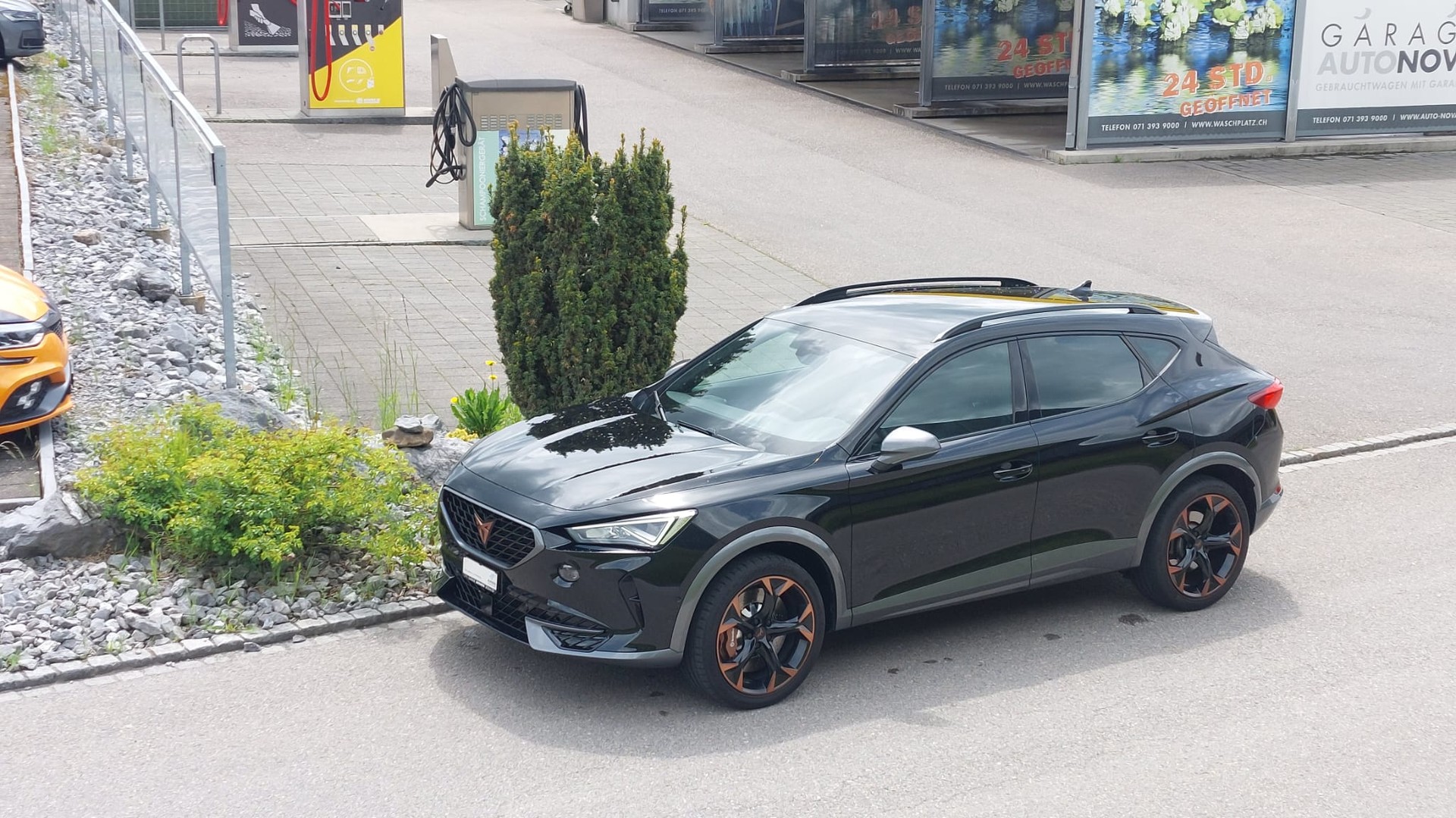CUPRA Formentor 2.0TSI 310 VZ 4x4 mit AHKupplung 1,8to-image-0