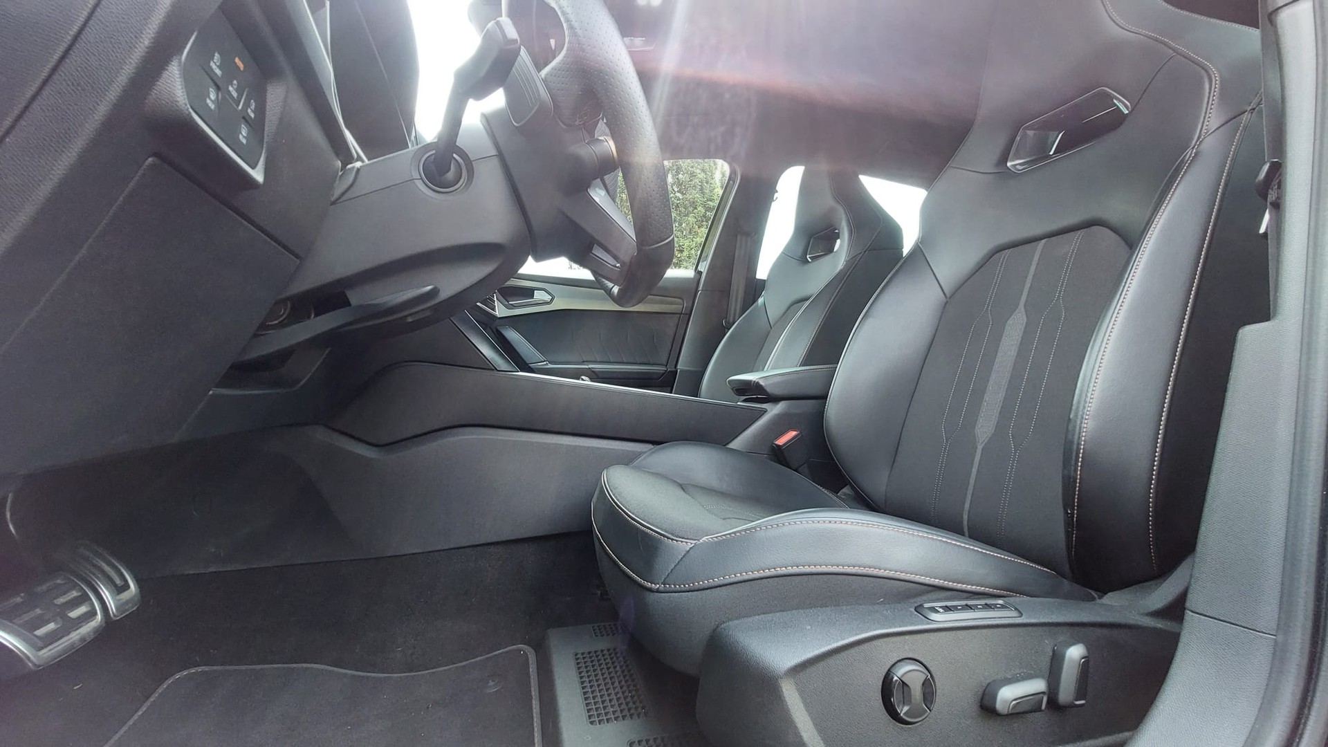 CUPRA Formentor 2.0TSI 310 VZ 4x4 mit AHKupplung 1,8to-image-7