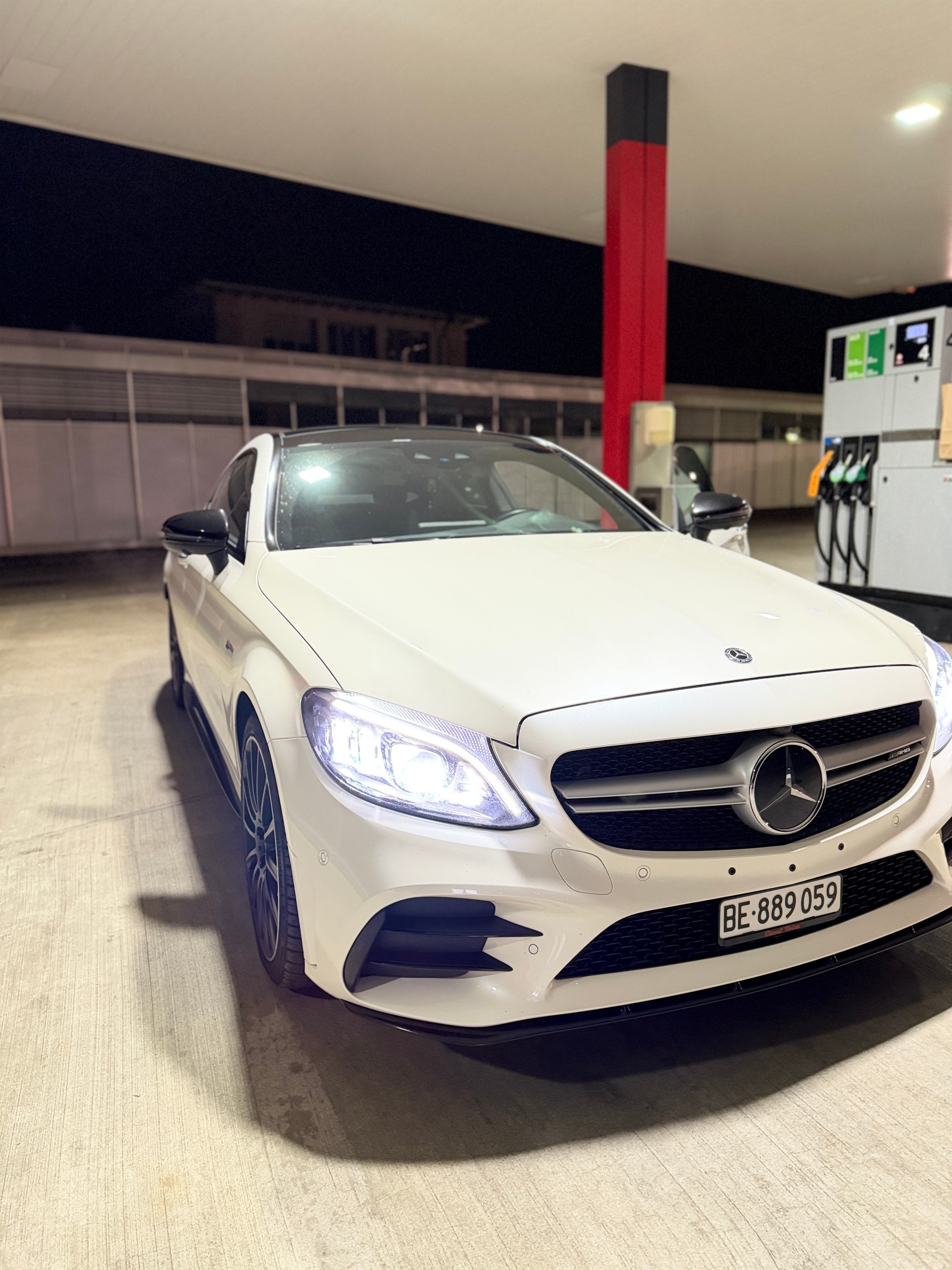 MERCEDES-BENZ C 43 AMG 4matic-image-0