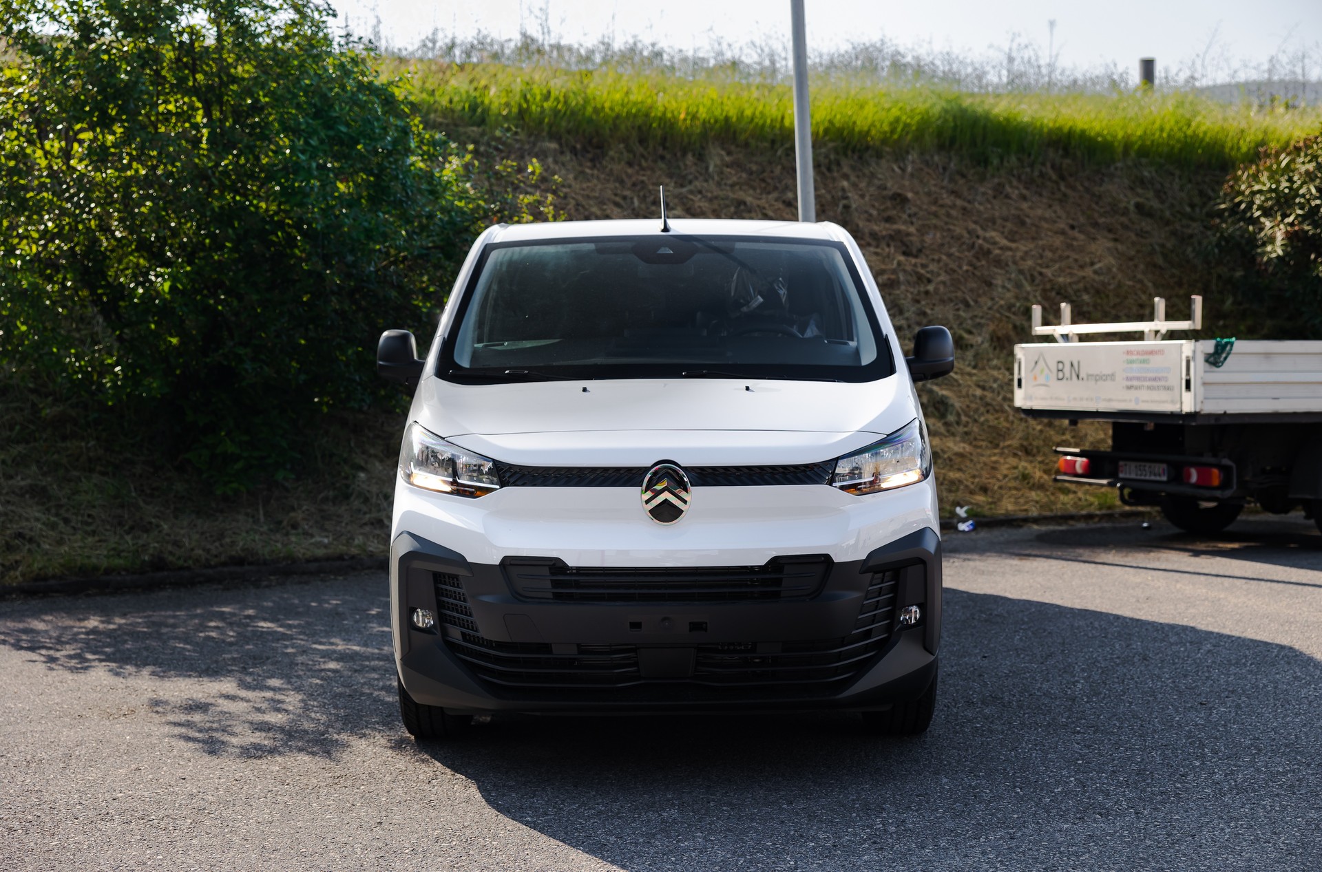 CITROEN Jumpy L2 2.2 BlueHDi 150 M EAT8-image-1