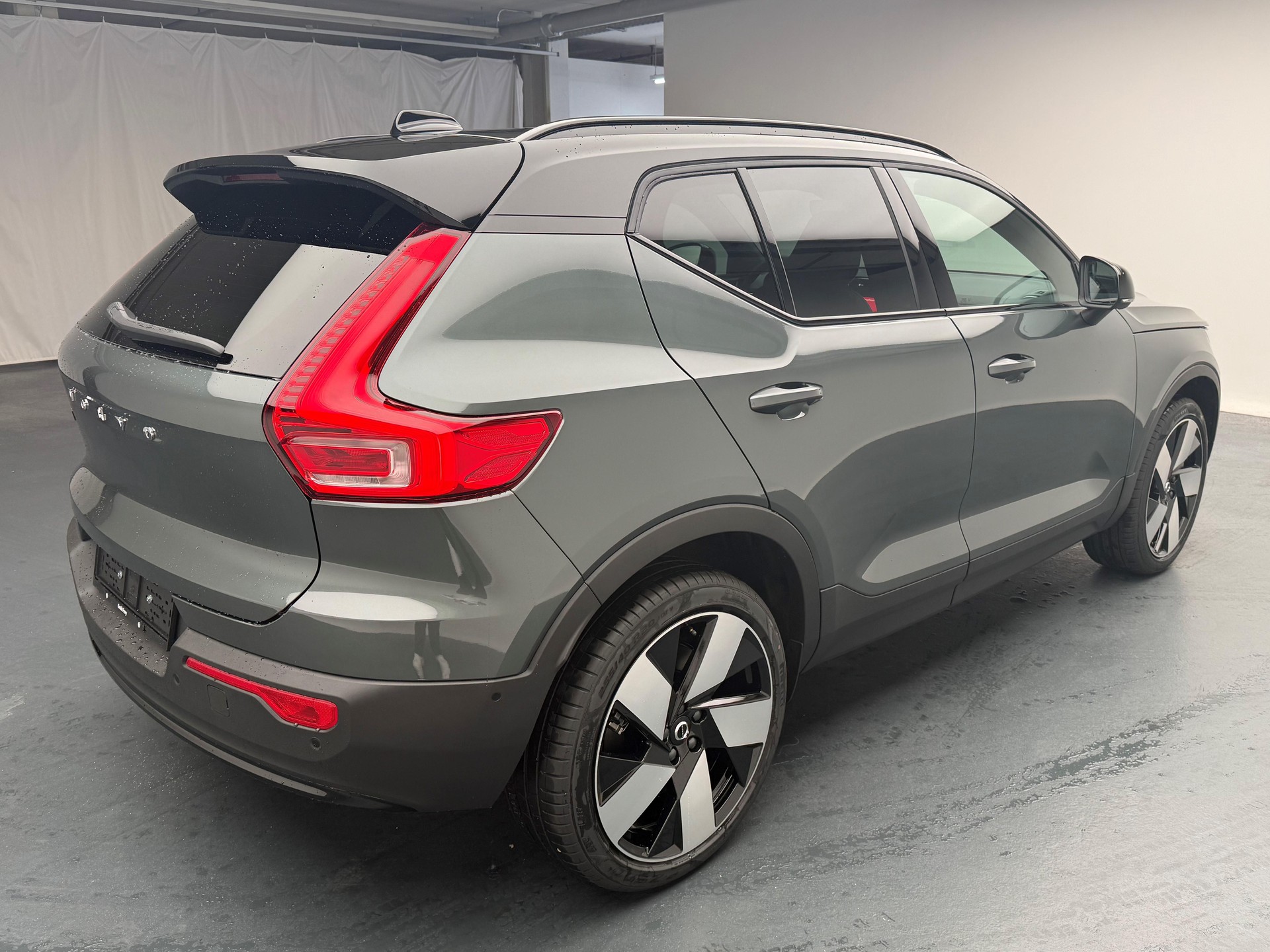 VOLVO EX40 Twin Ultra AWD-image-4