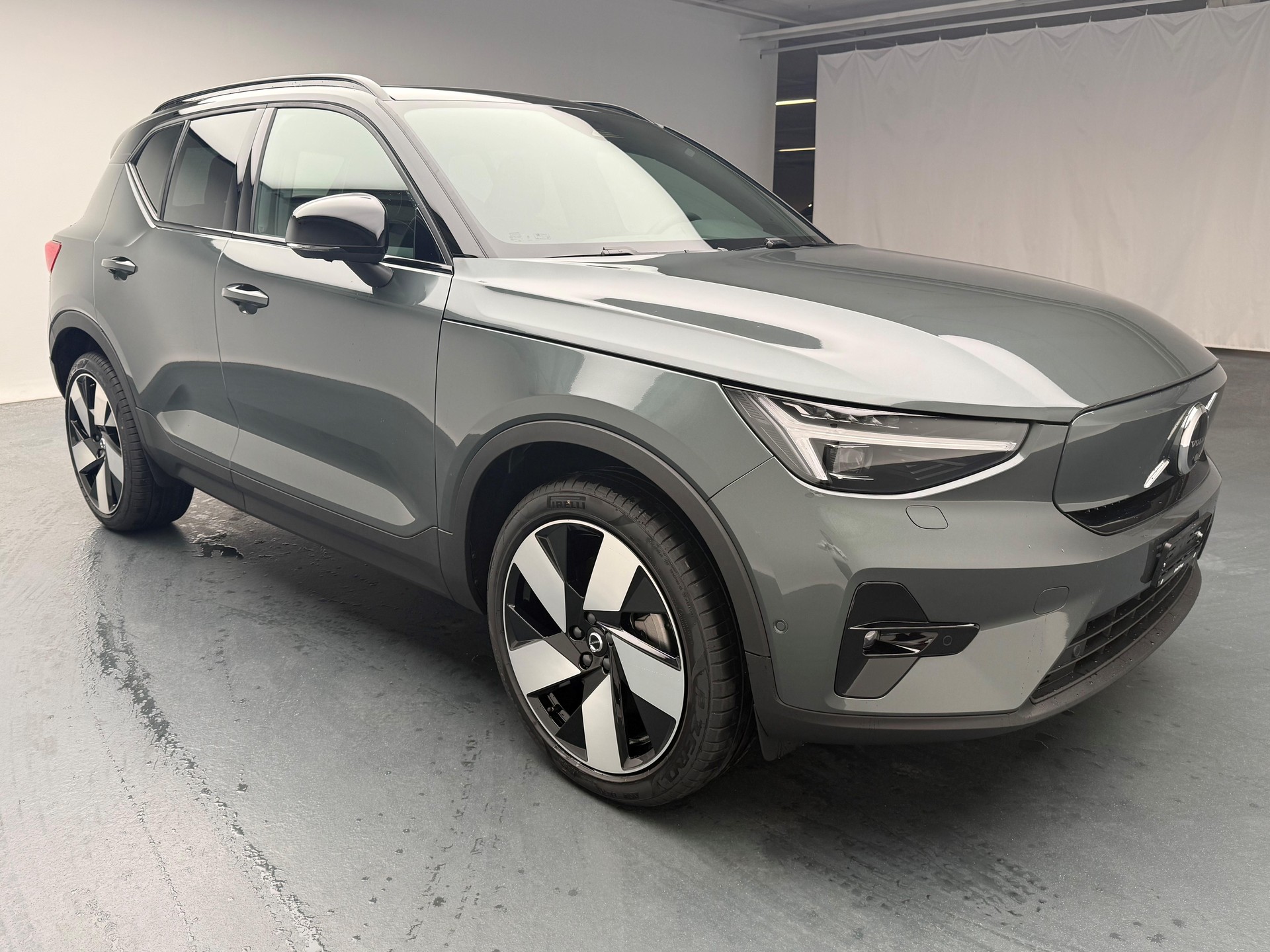 VOLVO EX40 Twin Ultra AWD-image-6