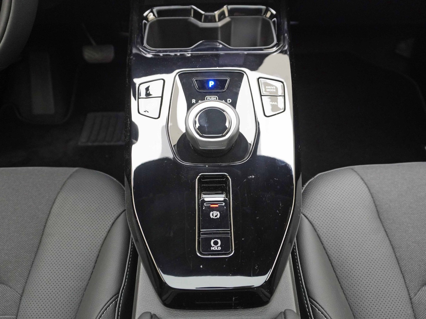 TOYOTA Urban Cruiser Premium AWD 😎 mit 360° Kamera 😎-image-17