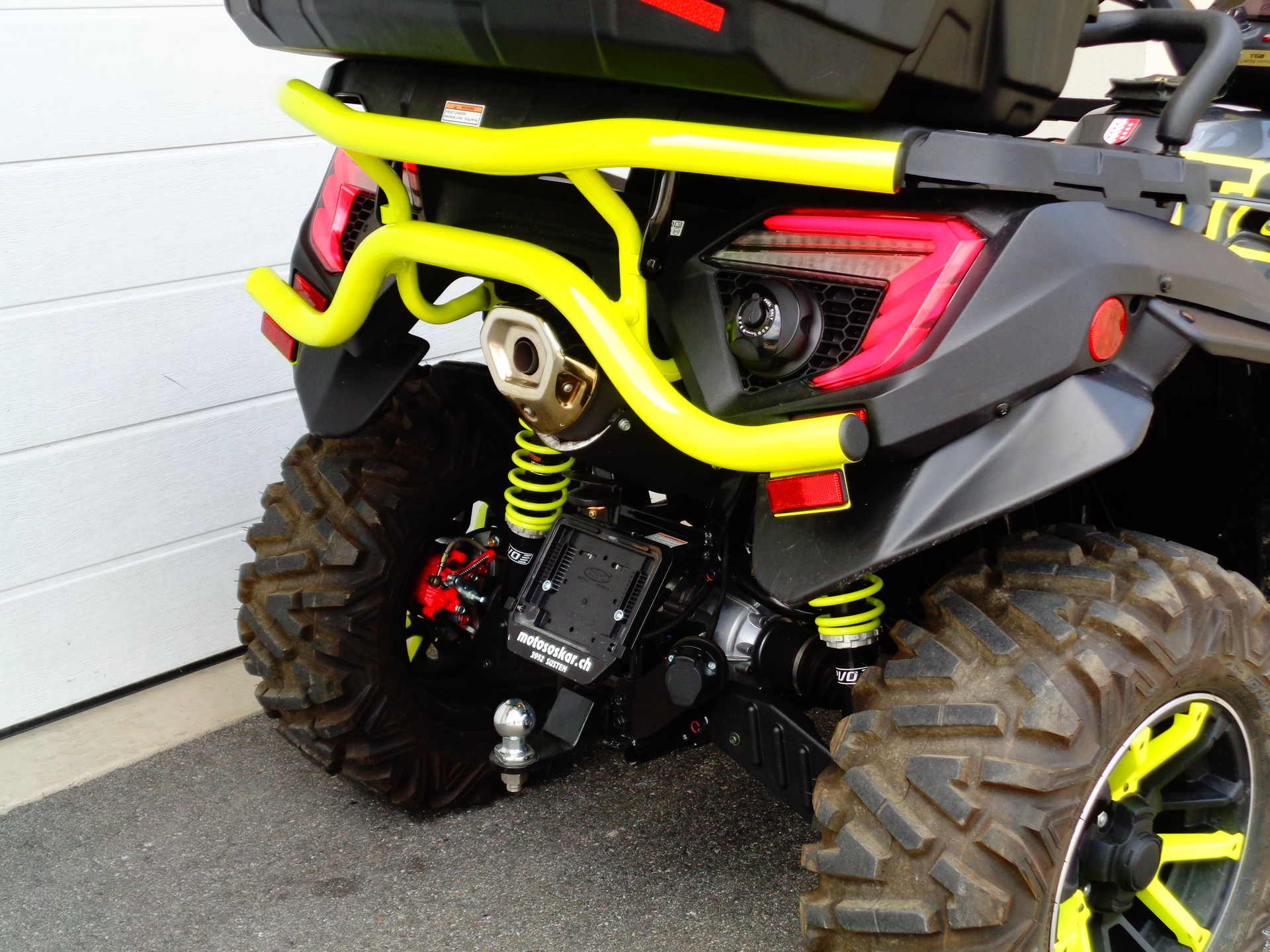 TGB Blade 1000 EFI EPS LTX MAX 4x4 LTD (Limited E.) 83PS-showroom-element-3