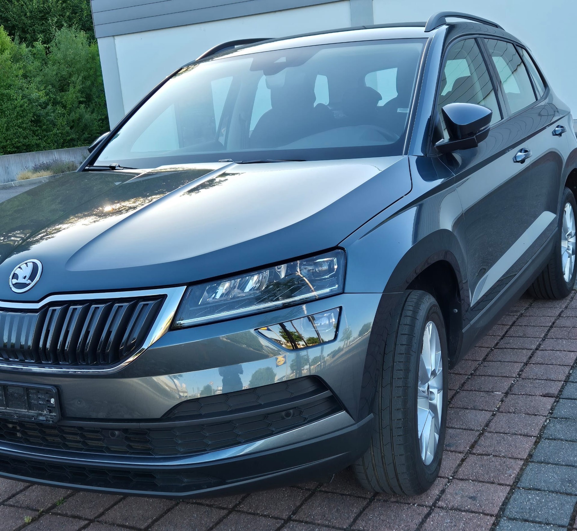 SKODA Karoq 1.5 TSI ACT SportLine DSG-image-0