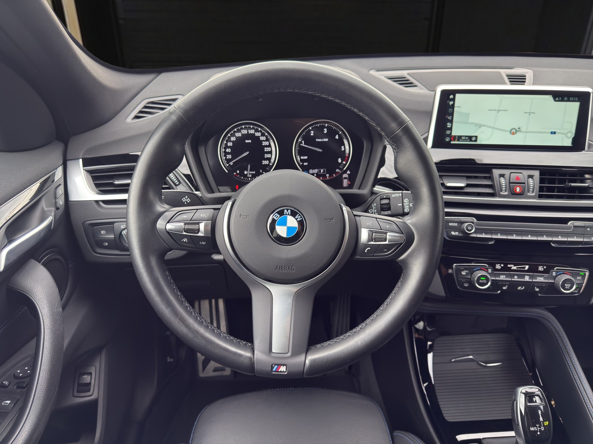 BMW X1 xDrive 20d M Sport Steptronic-image-11