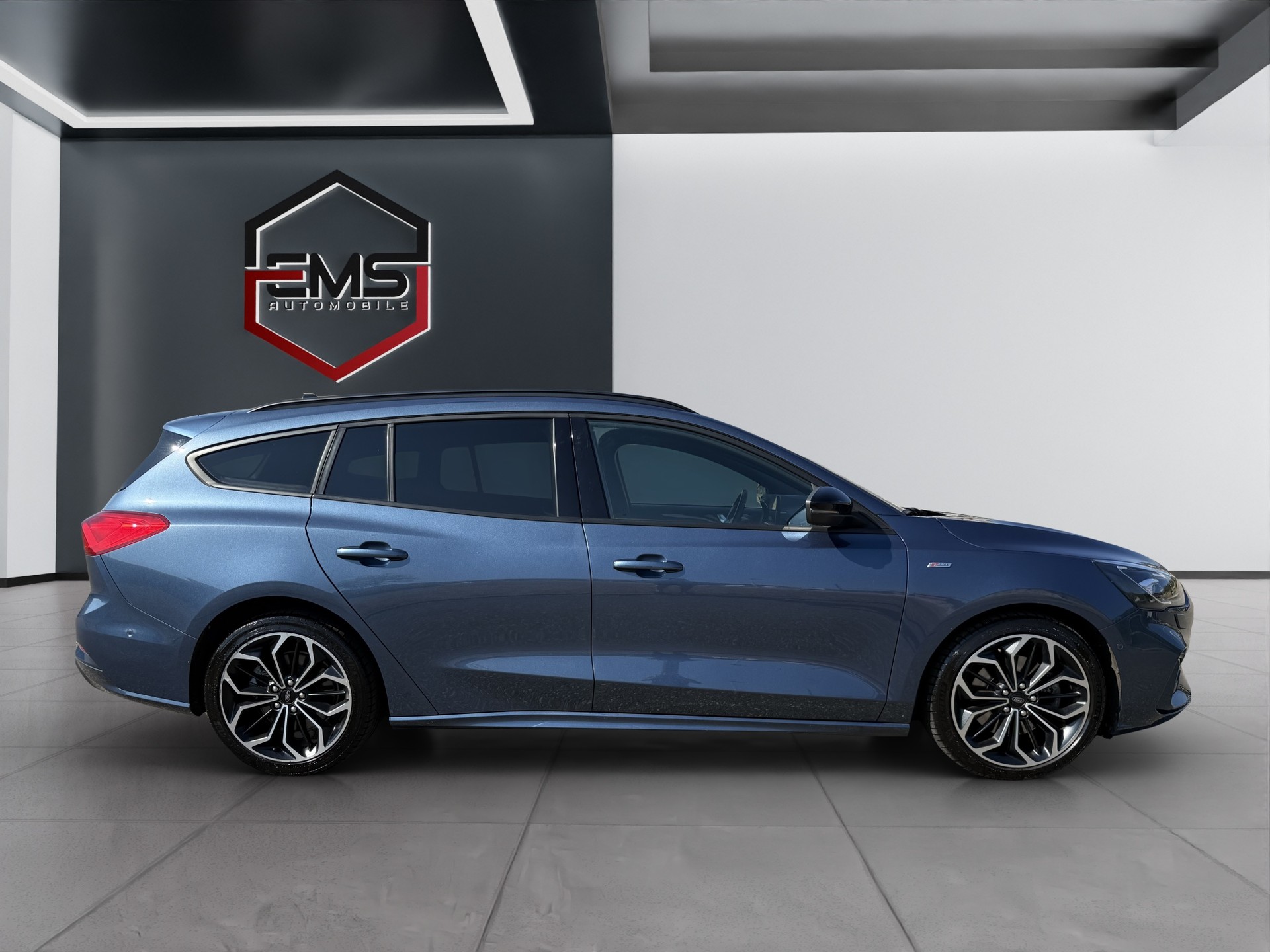 FORD Focus 2.0 TDCi ST Line Automatic-image-5