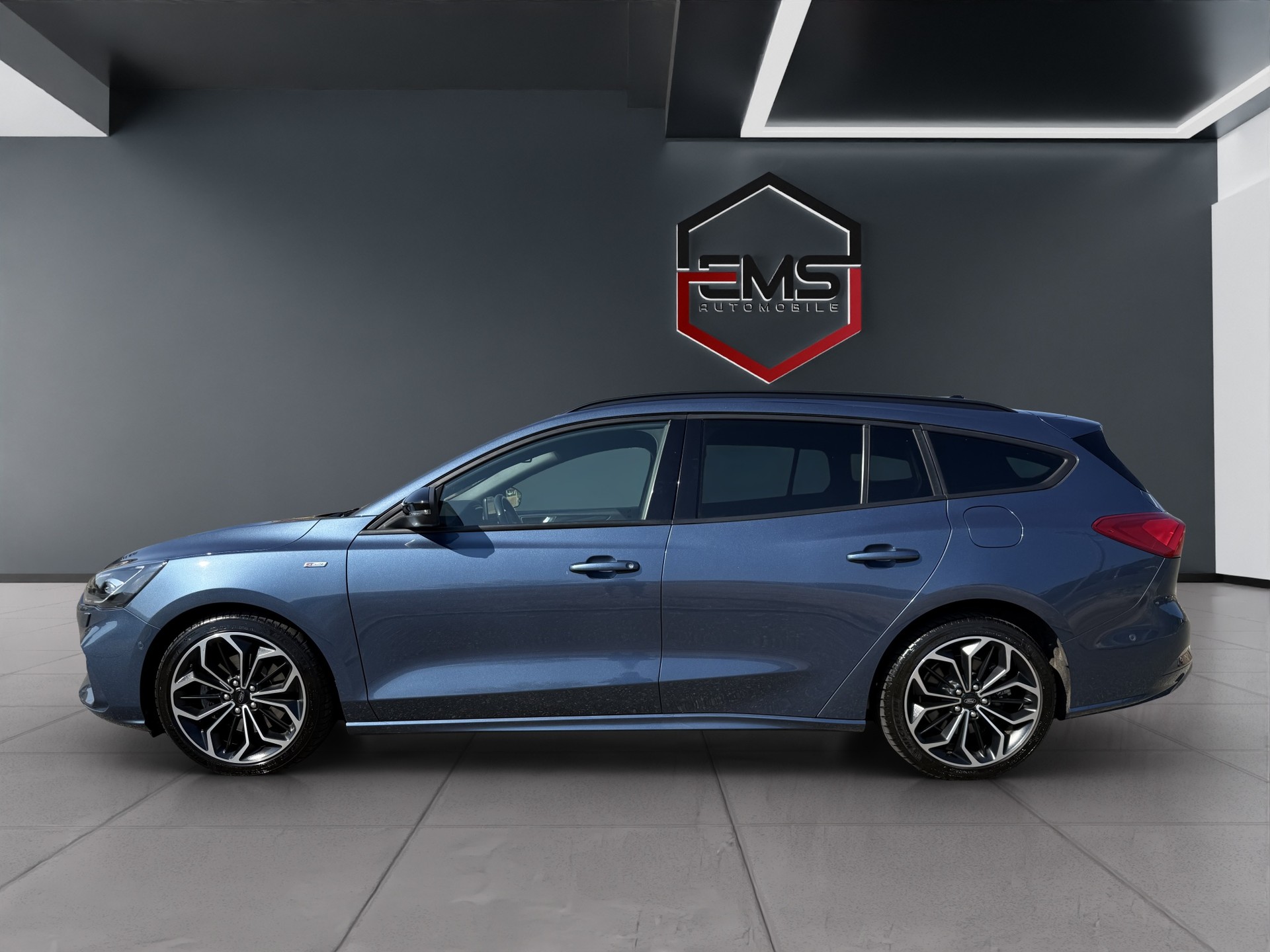 FORD Focus 2.0 TDCi ST Line Automatic-image-1