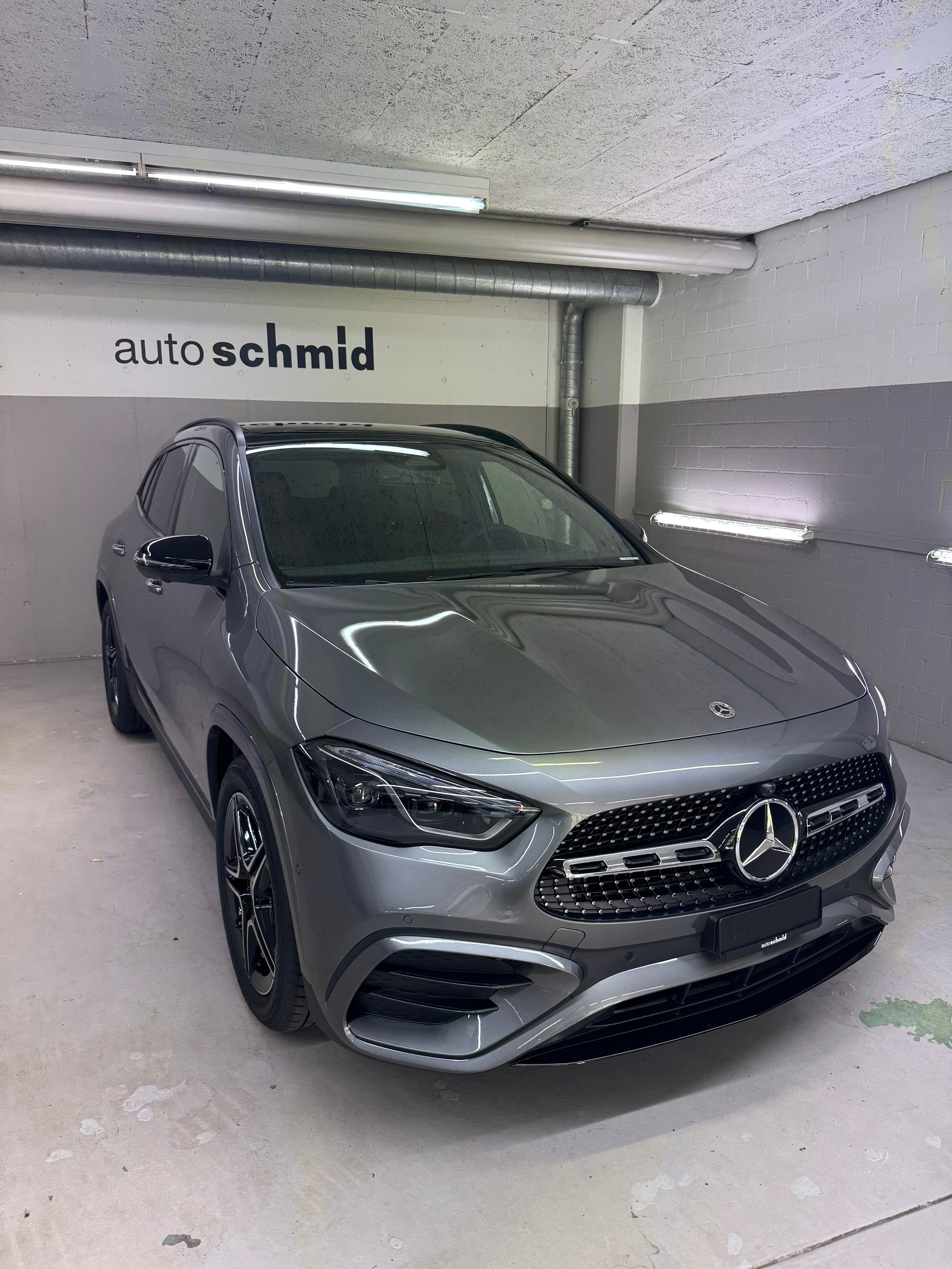 MERCEDES-BENZ GLA 250 4Matic Swiss Star-image-0