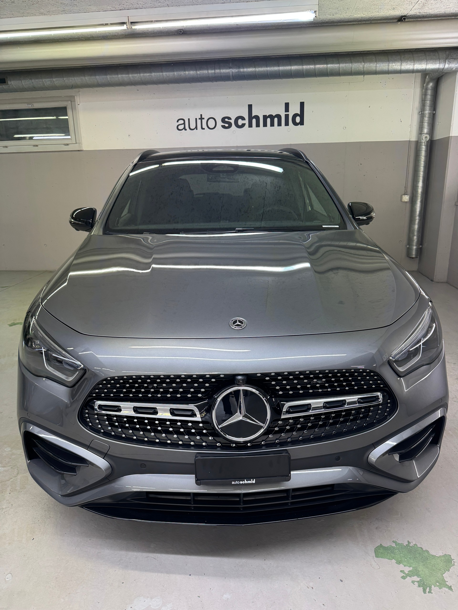 MERCEDES-BENZ GLA 250 4Matic Swiss Star-image-2