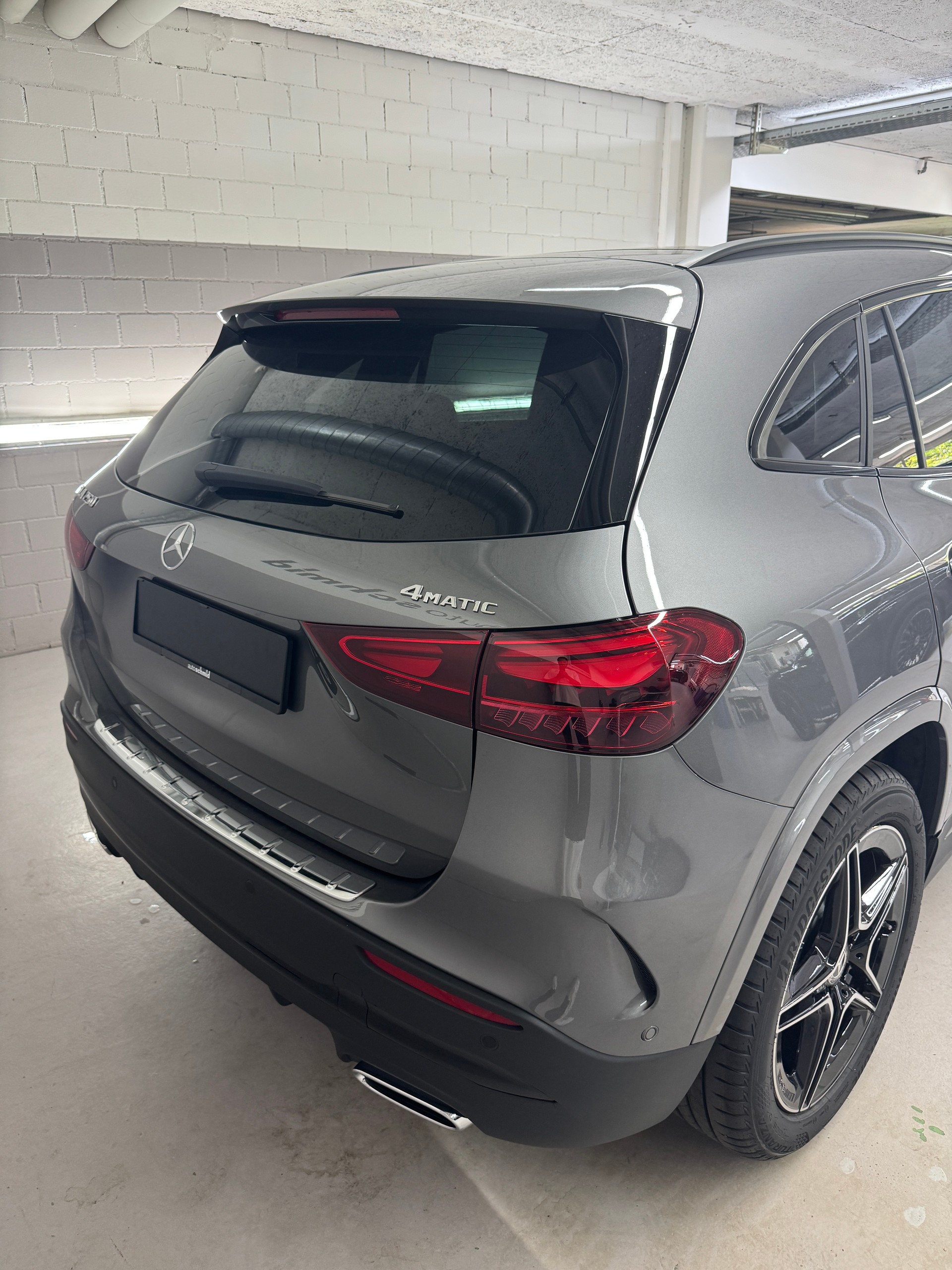 MERCEDES-BENZ GLA 250 4Matic Swiss Star-image-5
