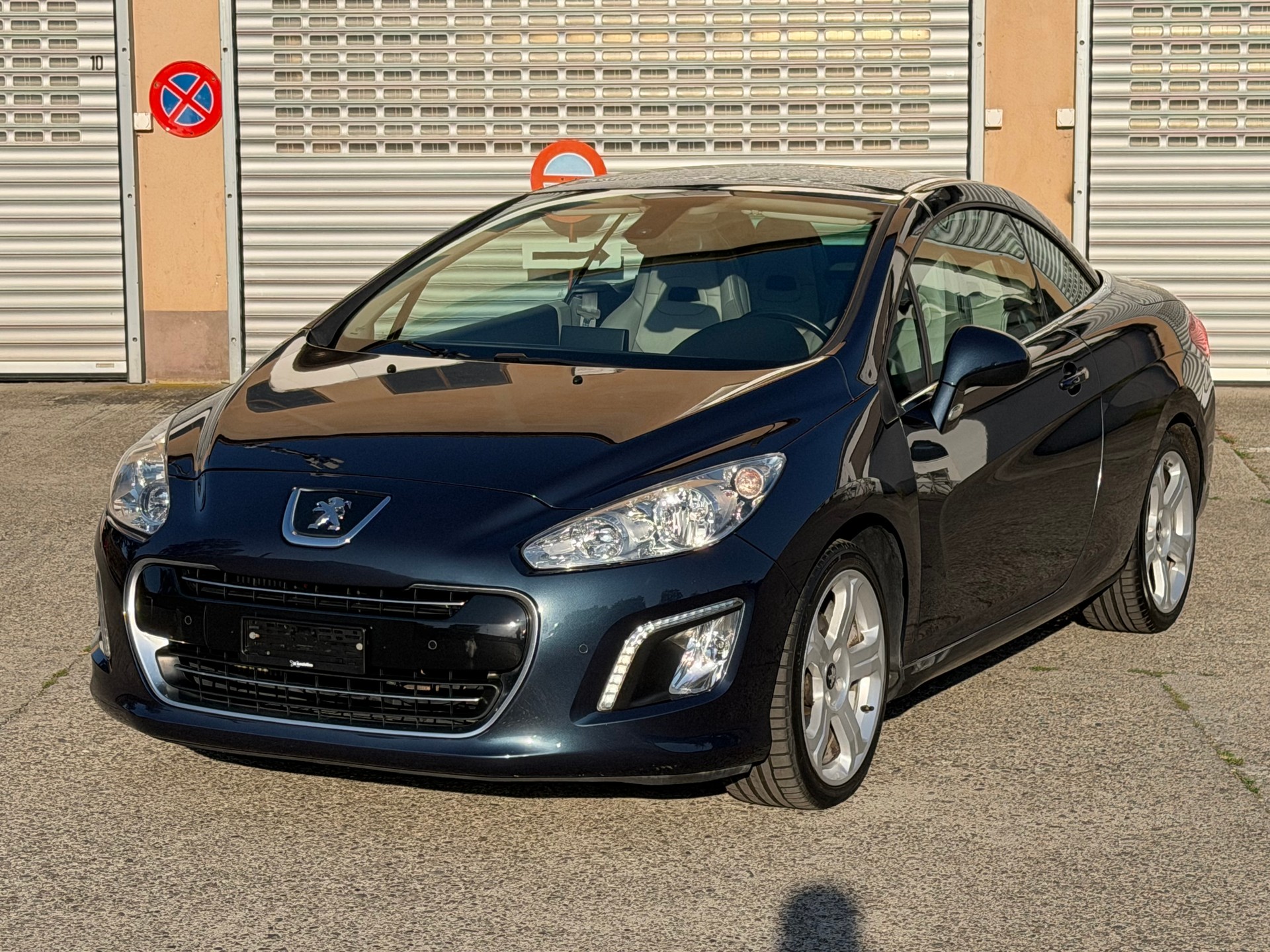 PEUGEOT 308 CC 1.6 16V Turbo Allure Automatic-image-0