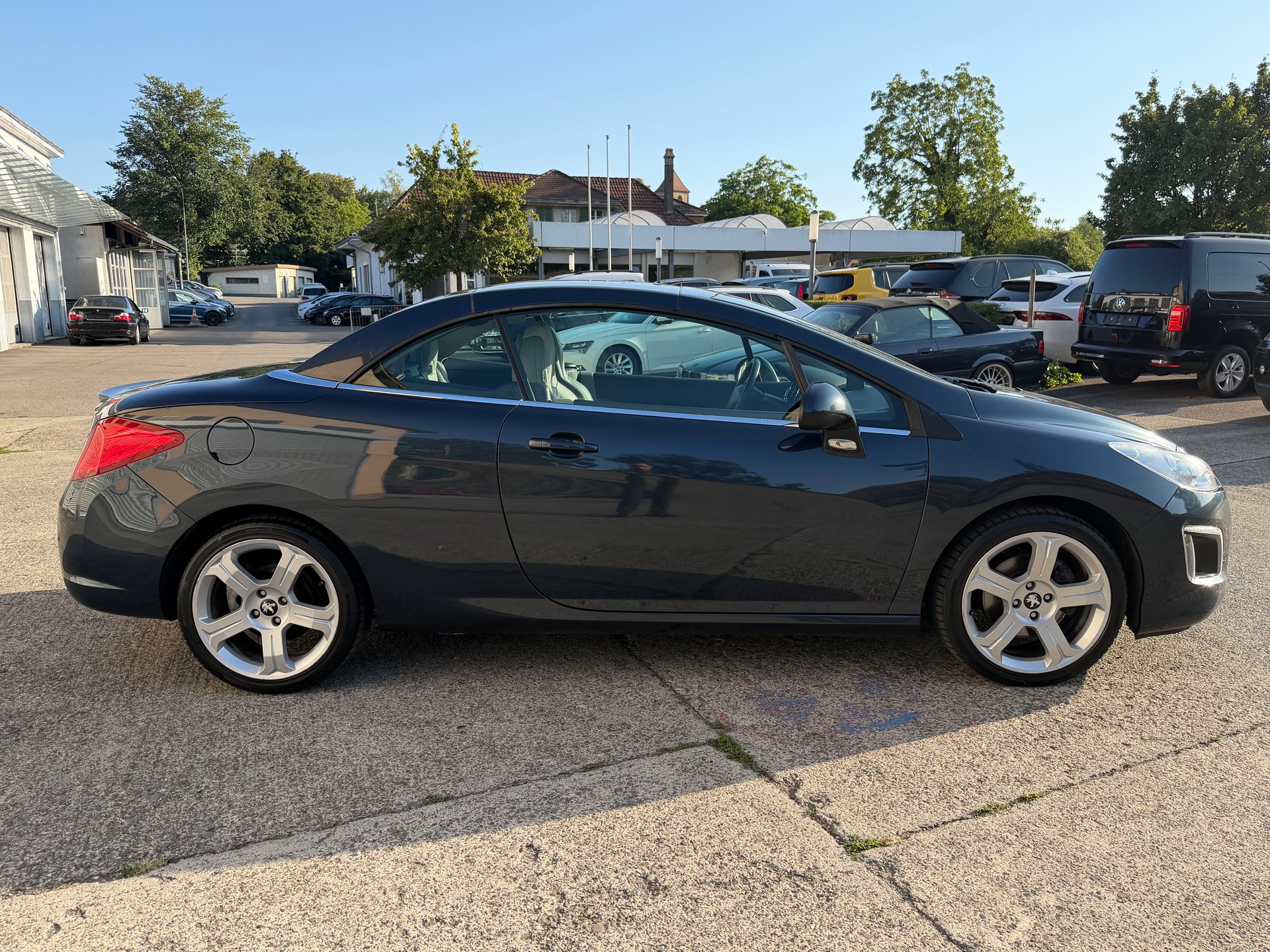 PEUGEOT 308 CC 1.6 16V Turbo Allure Automatic-image-3