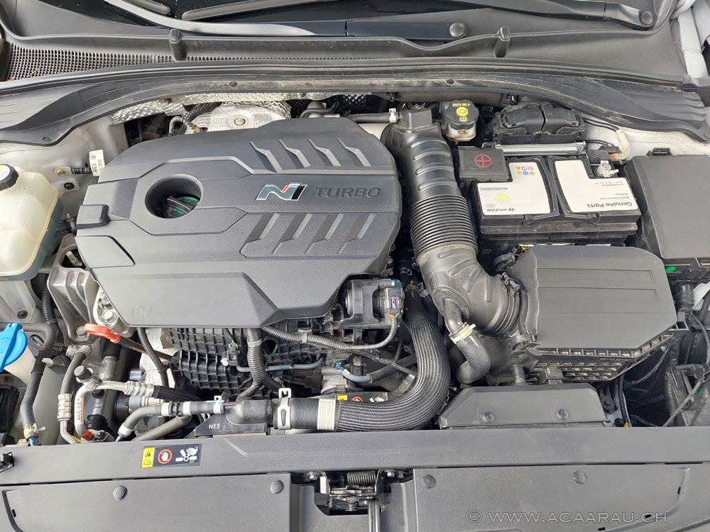 HYUNDAI i30 N 2.0 T-GDi / Video : https://youtu.be/Ou24U1uPoHU / Bilder : https://youtu.be/8dfYFp1aSh0-image-31