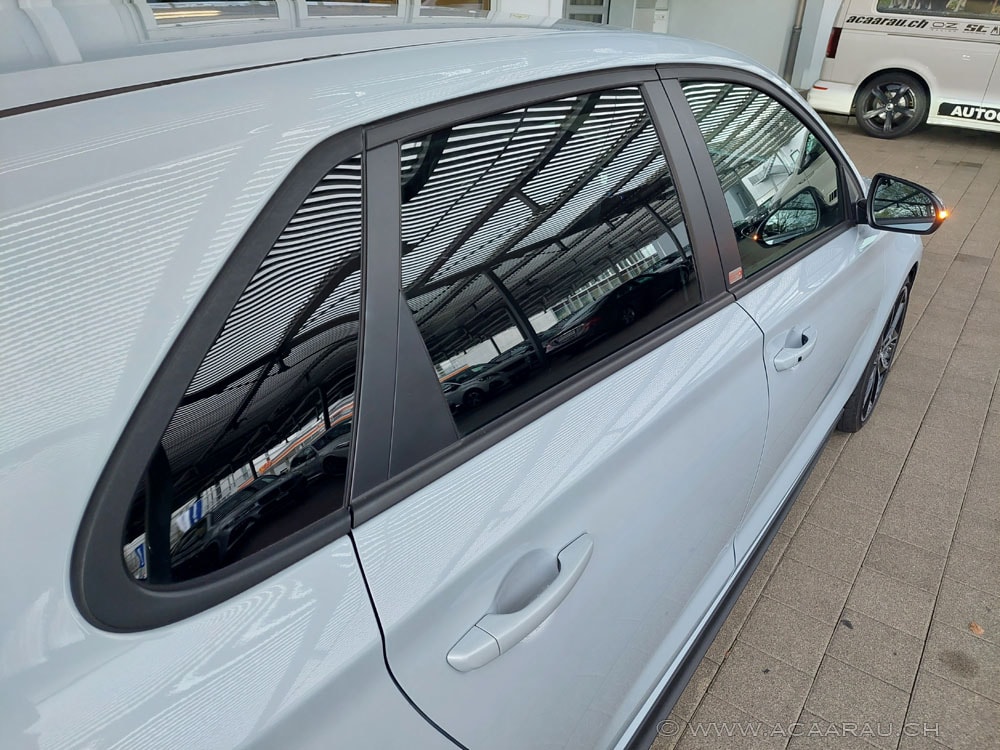 HYUNDAI i30 N 2.0 T-GDi / Video : https://youtu.be/Ou24U1uPoHU / Bilder : https://youtu.be/8dfYFp1aSh0-image-8