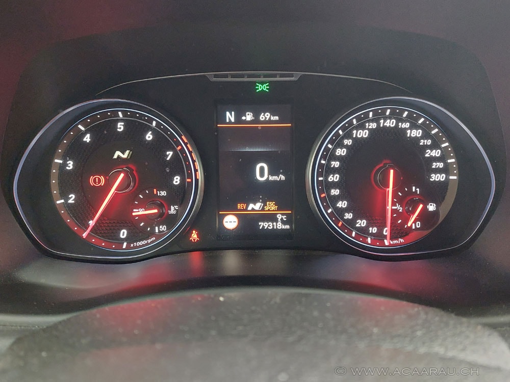 HYUNDAI i30 N 2.0 T-GDi / Video : https://youtu.be/Ou24U1uPoHU / Bilder : https://youtu.be/8dfYFp1aSh0-image-12