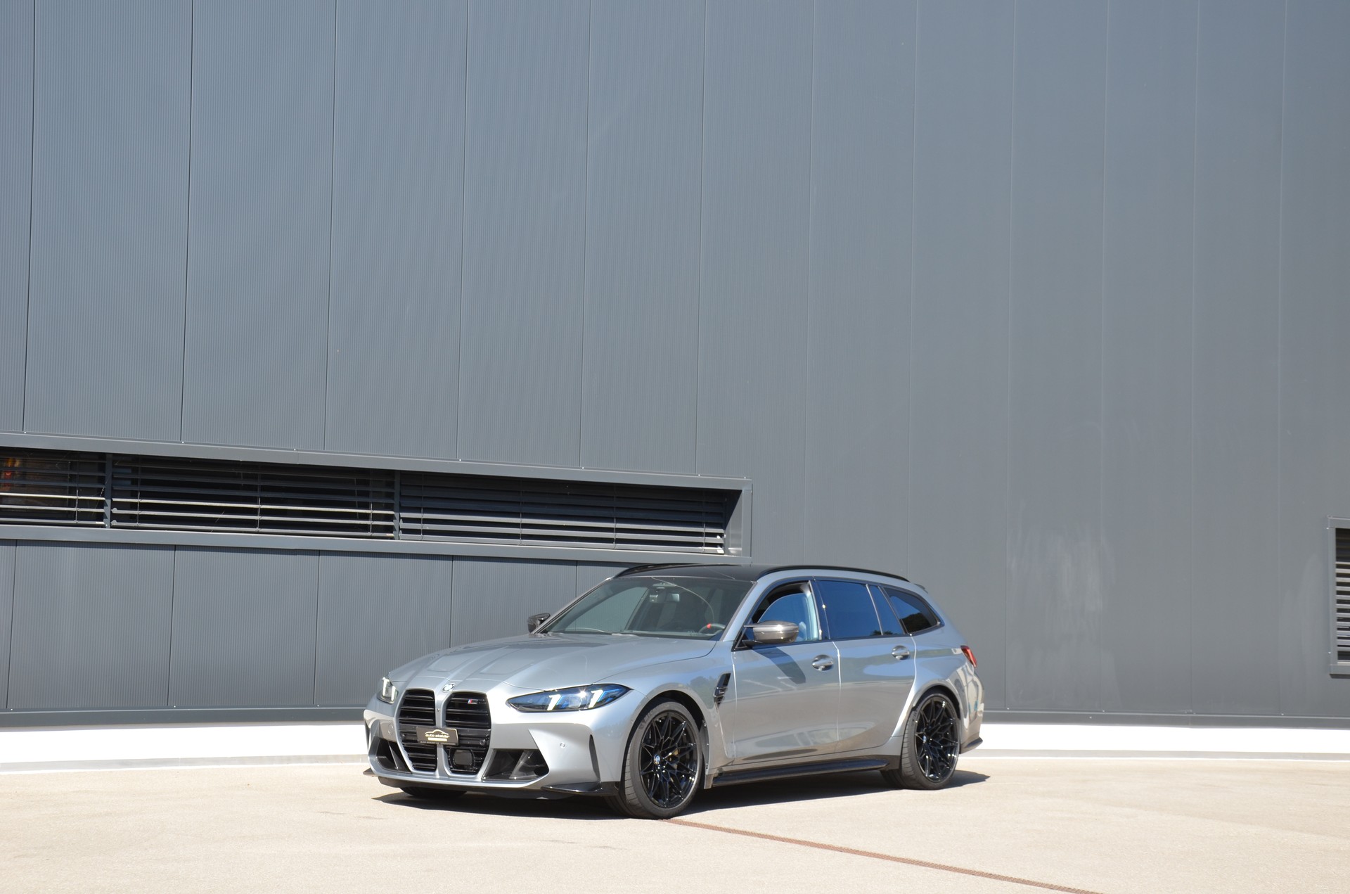 BMW M3 Touring xDrive Competition M-image-0
