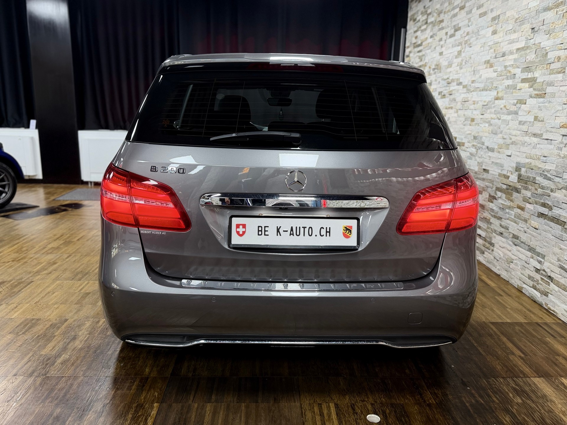 MERCEDES-BENZ B 200 Style 7G-DCT-image-3