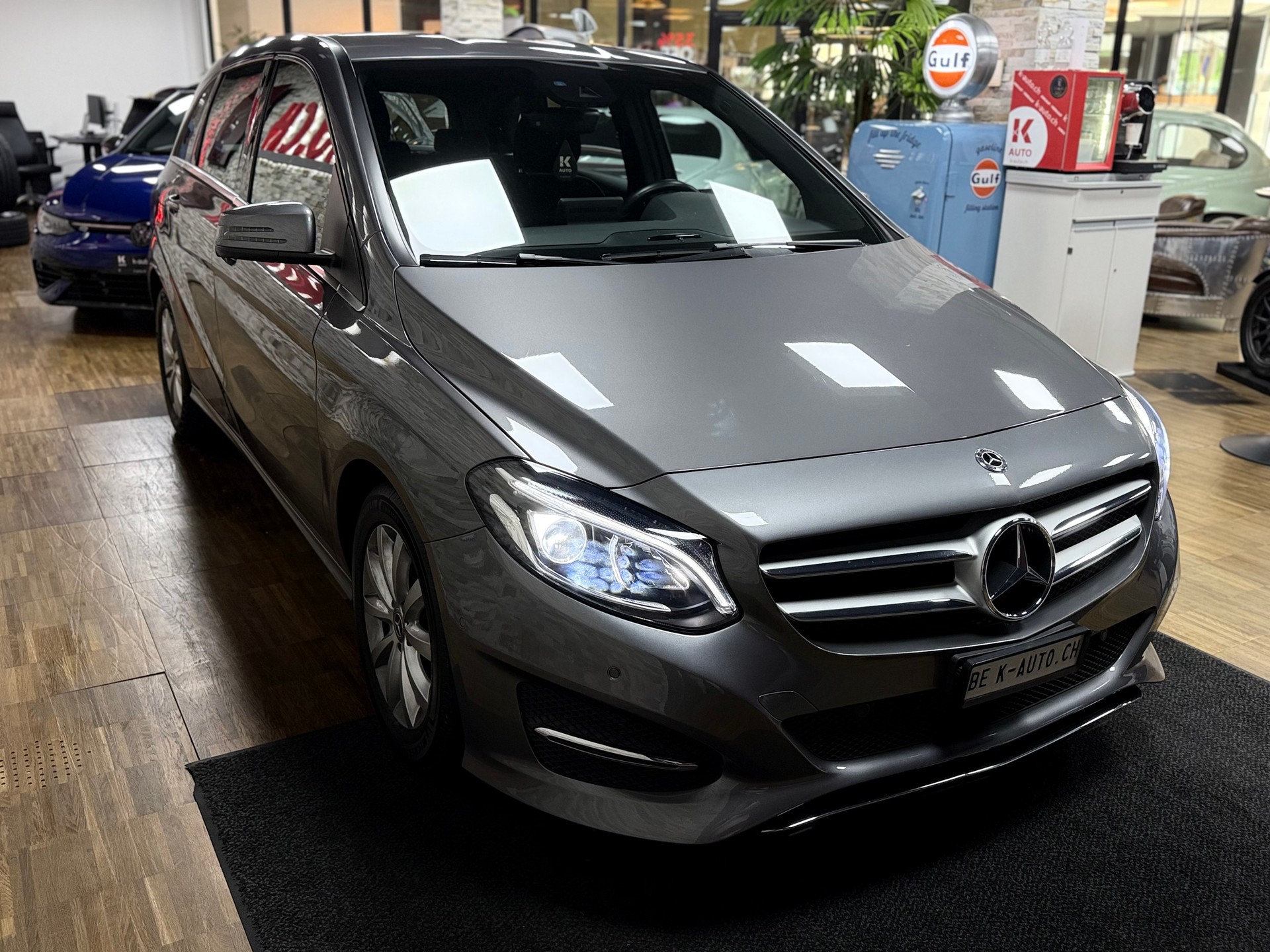 MERCEDES-BENZ B 200 Style 7G-DCT-image-6