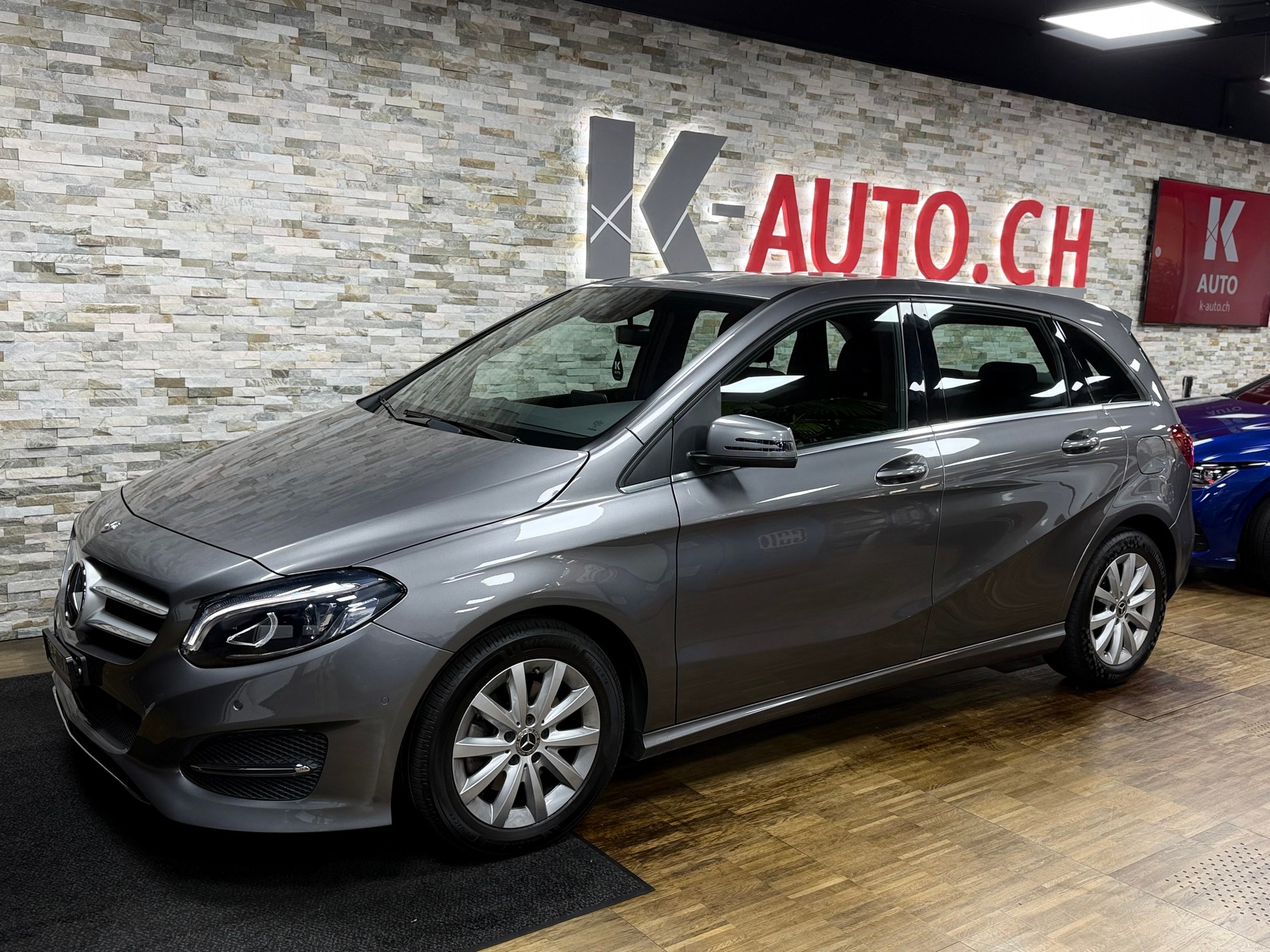 MERCEDES-BENZ B 200 Style 7G-DCT-image-1