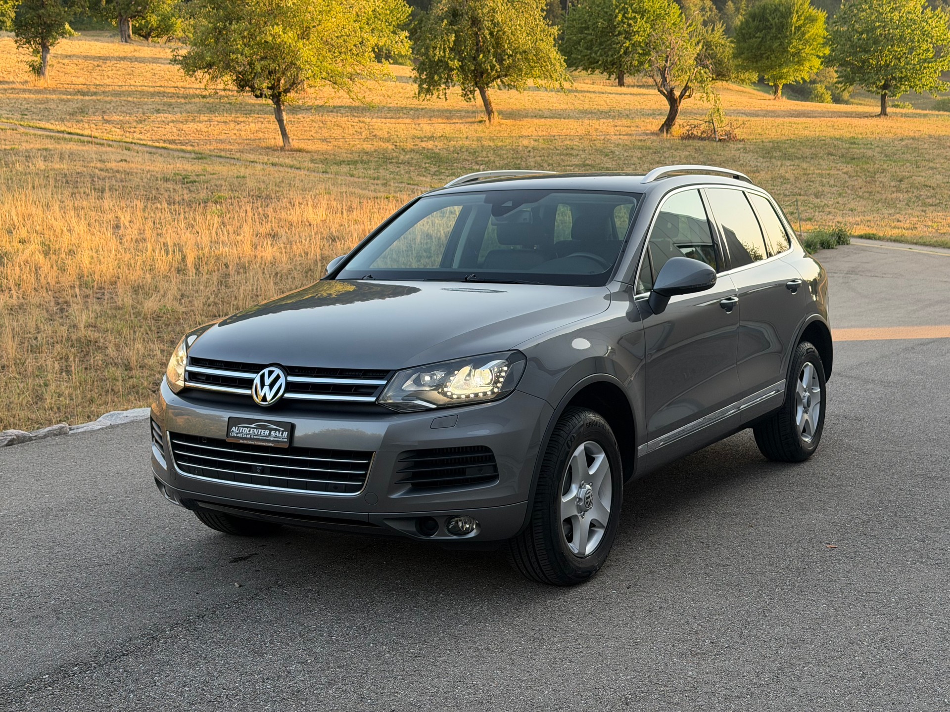 VW Touareg 3.0 TDI BlueMotion Technology Tiptronic-image-0