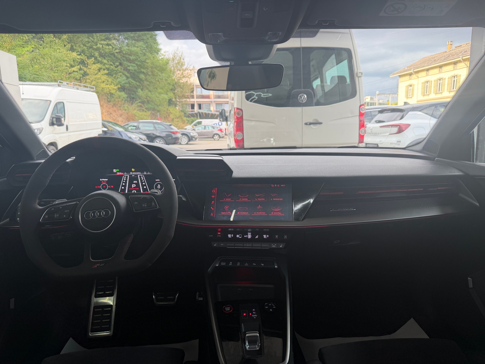 AUDI RS3 Limousine 2.5 TSI quattro S-tronic-image-8