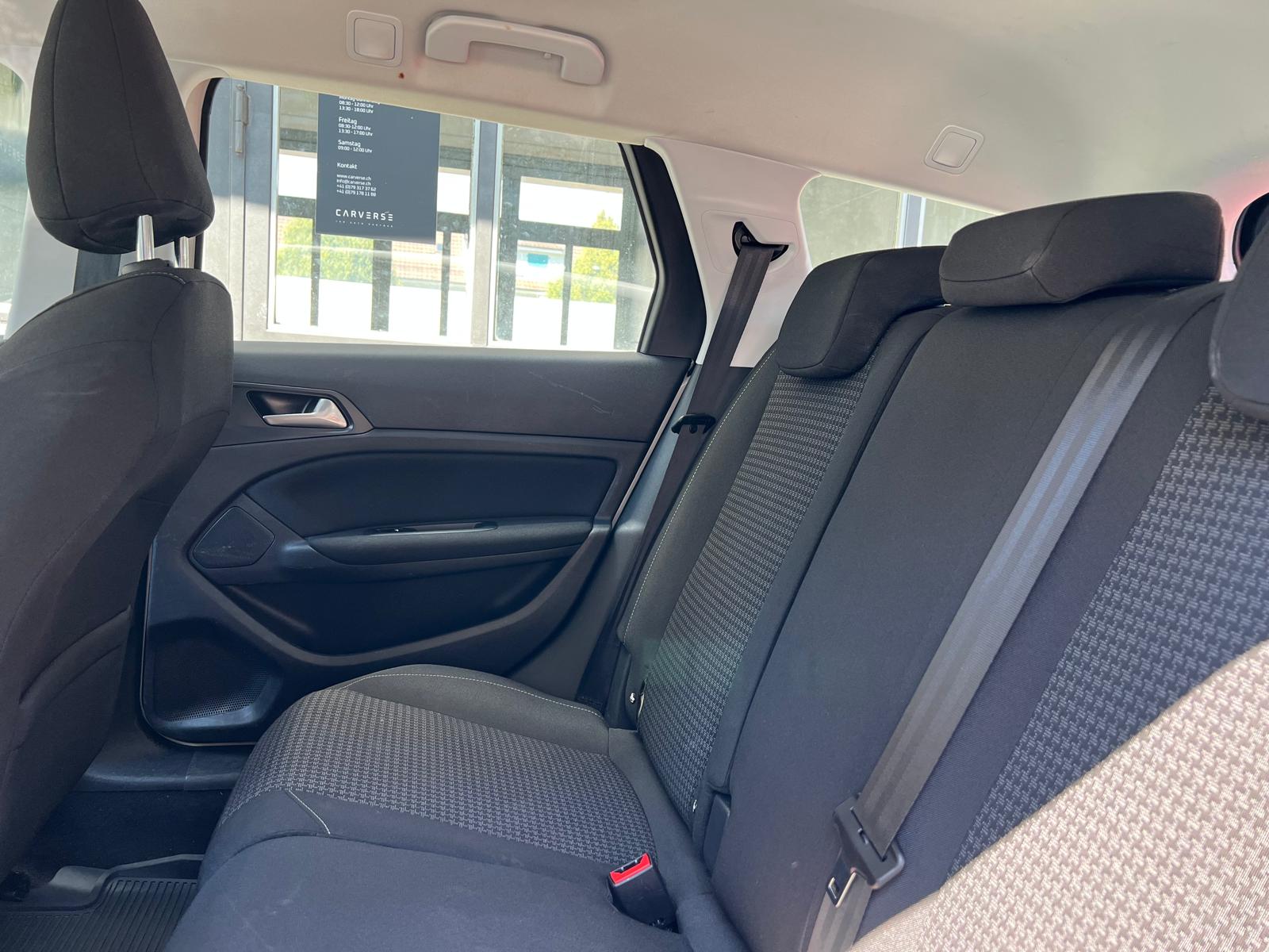PEUGEOT 308 SW 1.2 PureTech 130 Allure S/S-image-8