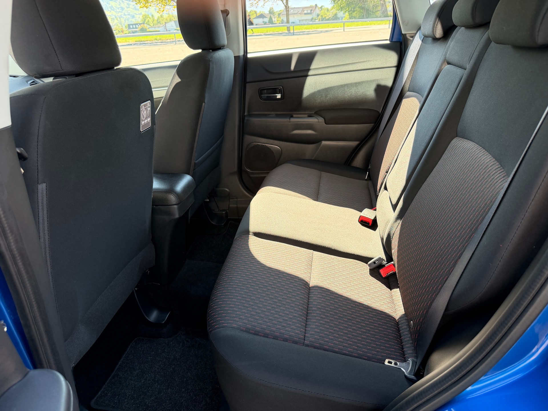 MITSUBISHI ASX 1.6 Style 2WD-image-5