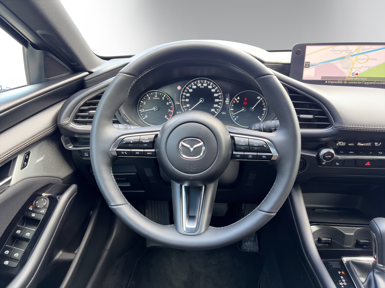 MAZDA 3 Hatchback SKYACTIV-G M Hybrid 140 Centre Line Automat-image-11
