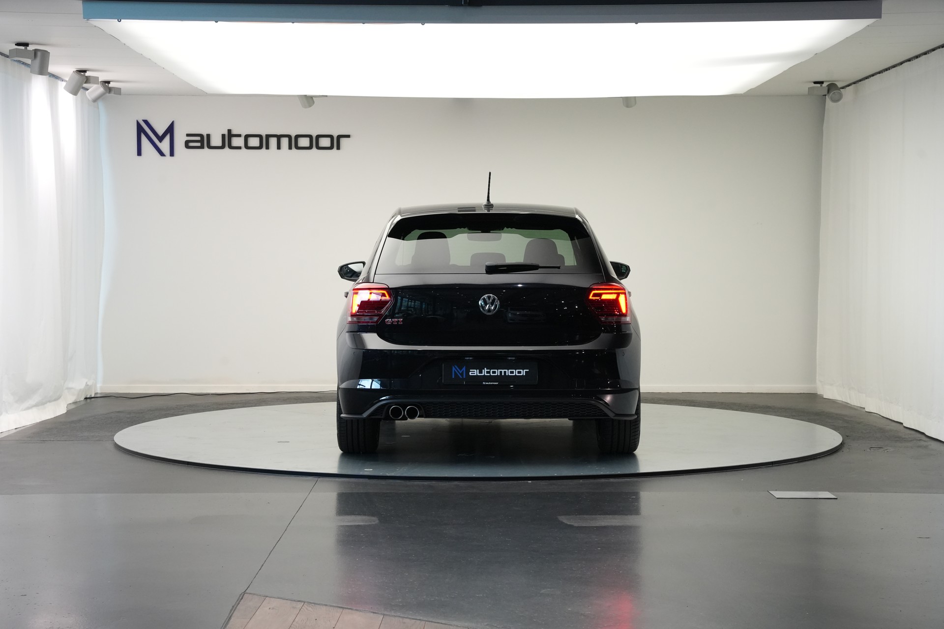 VW Polo 2.0 TSI GTI DSG *CH-Fahrzeug*-image-5