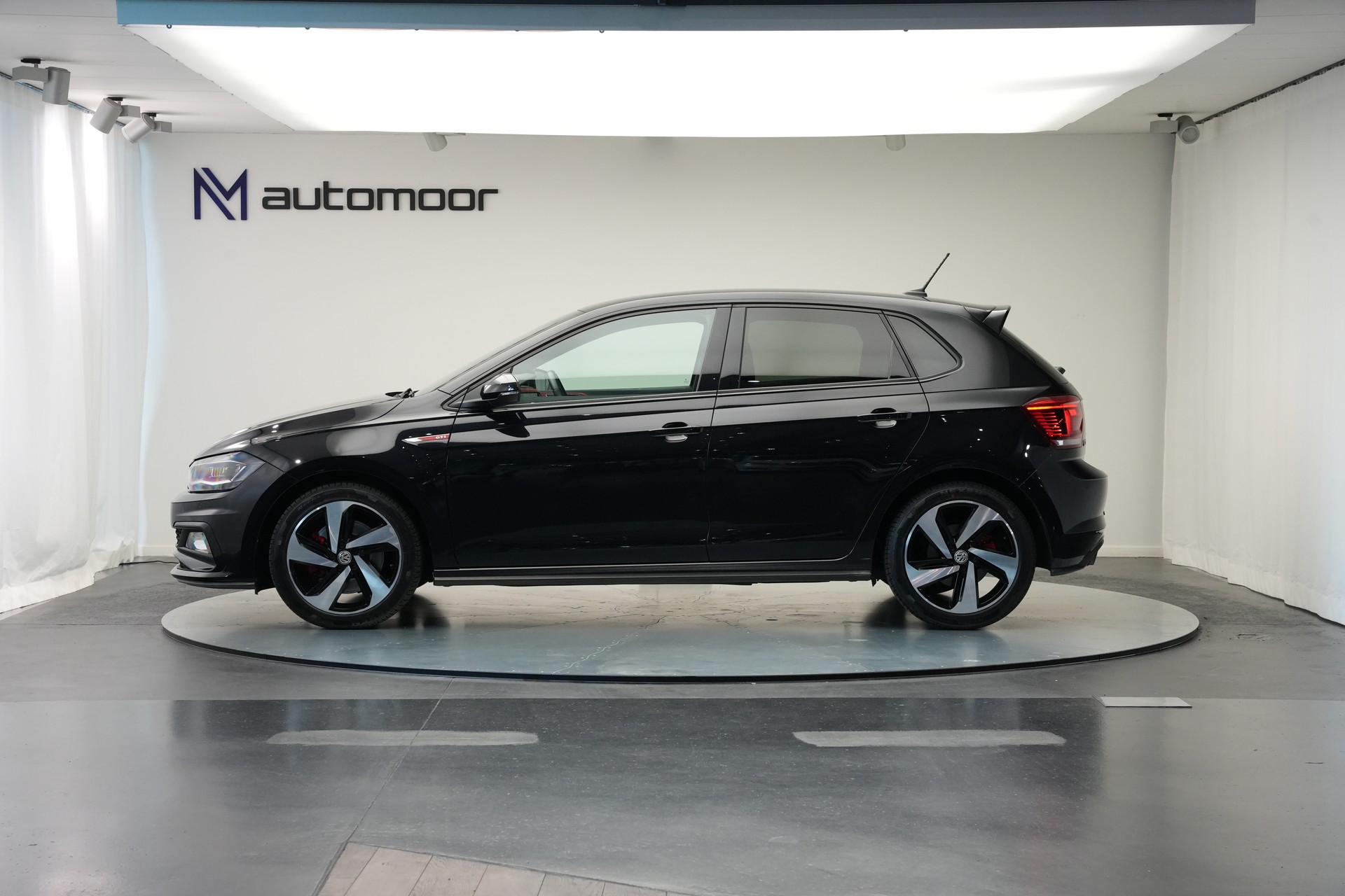 VW Polo 2.0 TSI GTI DSG *CH-Fahrzeug*-image-7