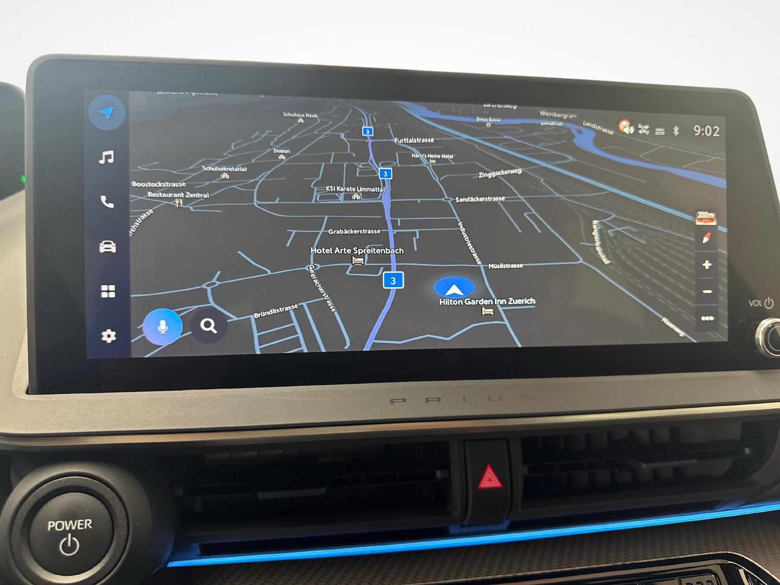 TOYOTA Prius 2.0 Plug-In-Hybrid Style-image-15
