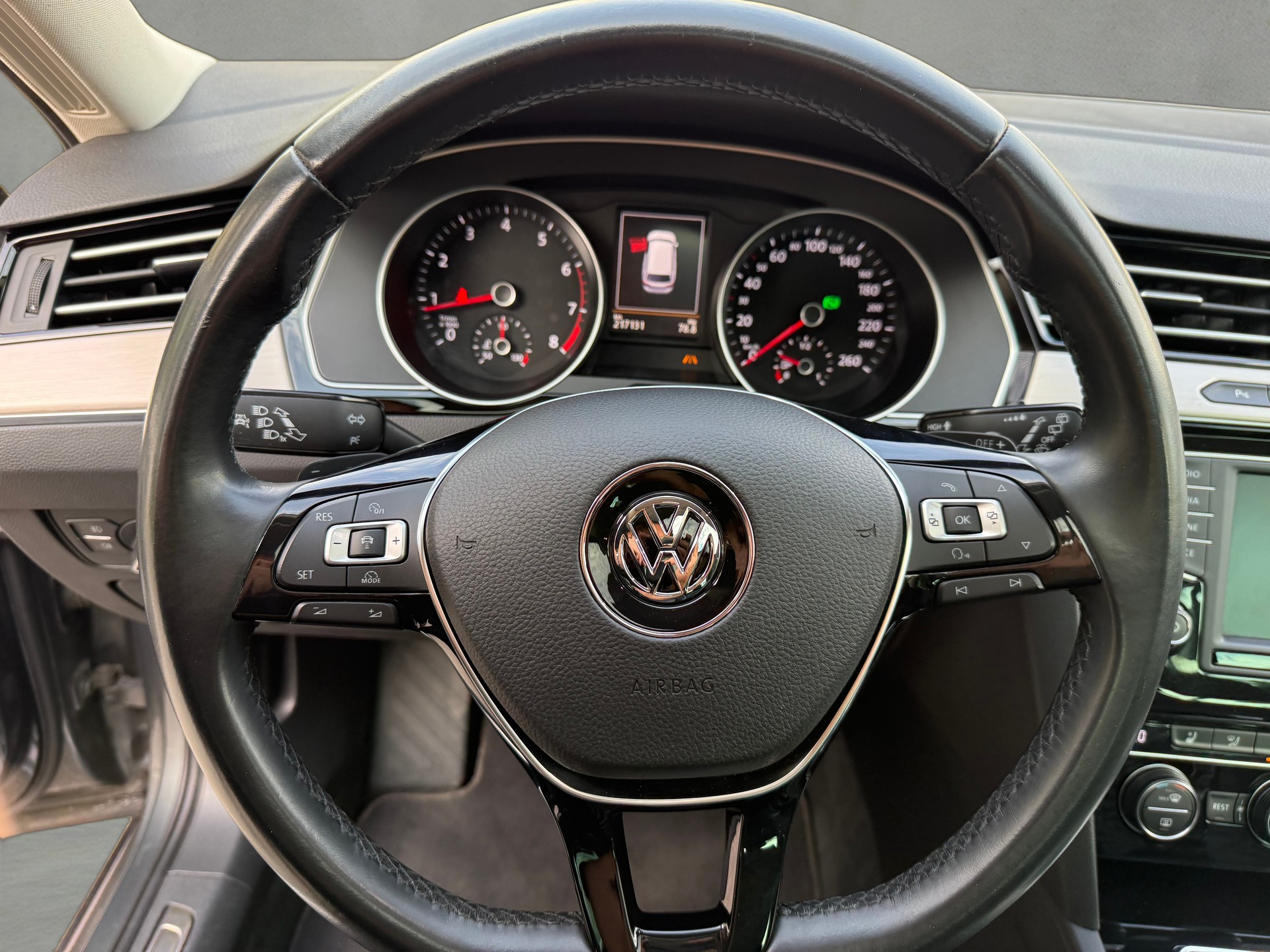 VW Passat Variant 1.8 TSI BMT Highline DSG 4matic-image-11