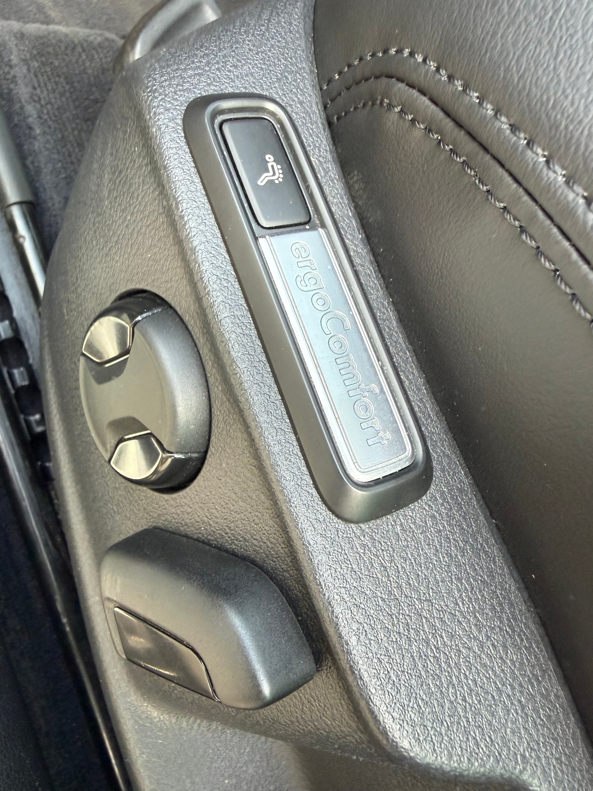 VW Passat Variant 1.8 TSI BMT Highline DSG 4matic-image-14