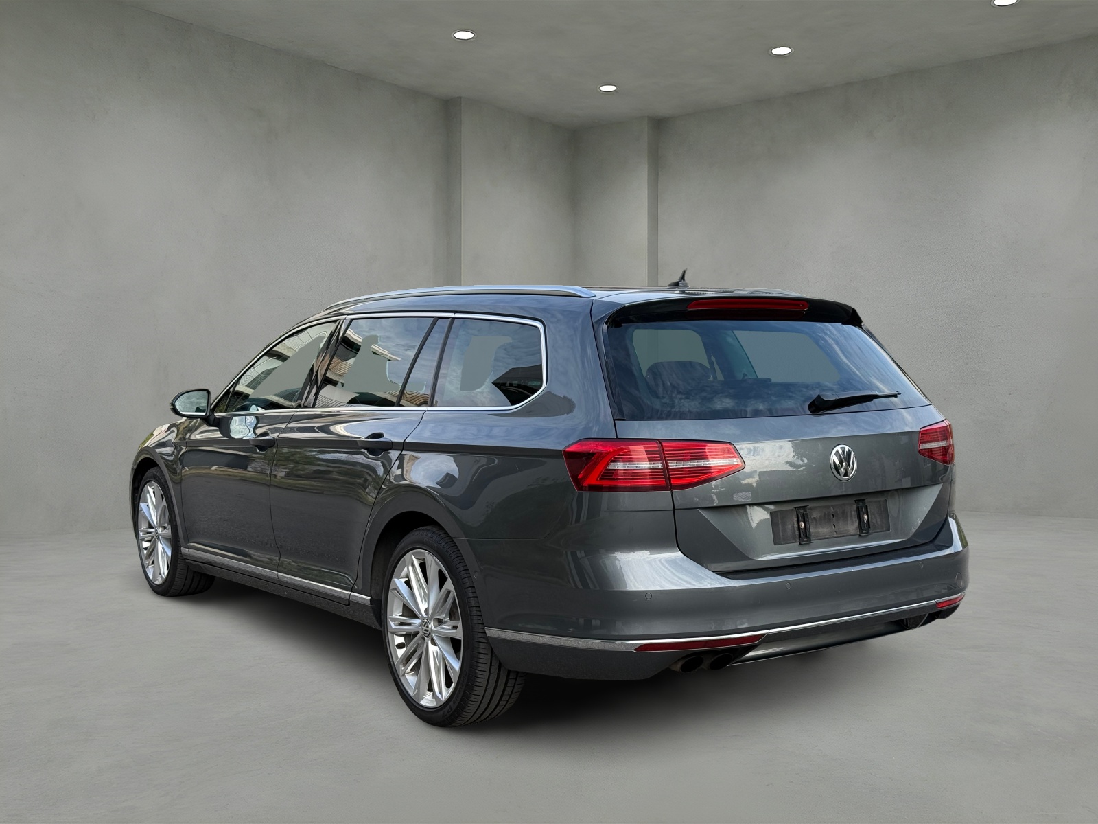 VW Passat Variant 1.8 TSI BMT Highline DSG 4matic-image-2