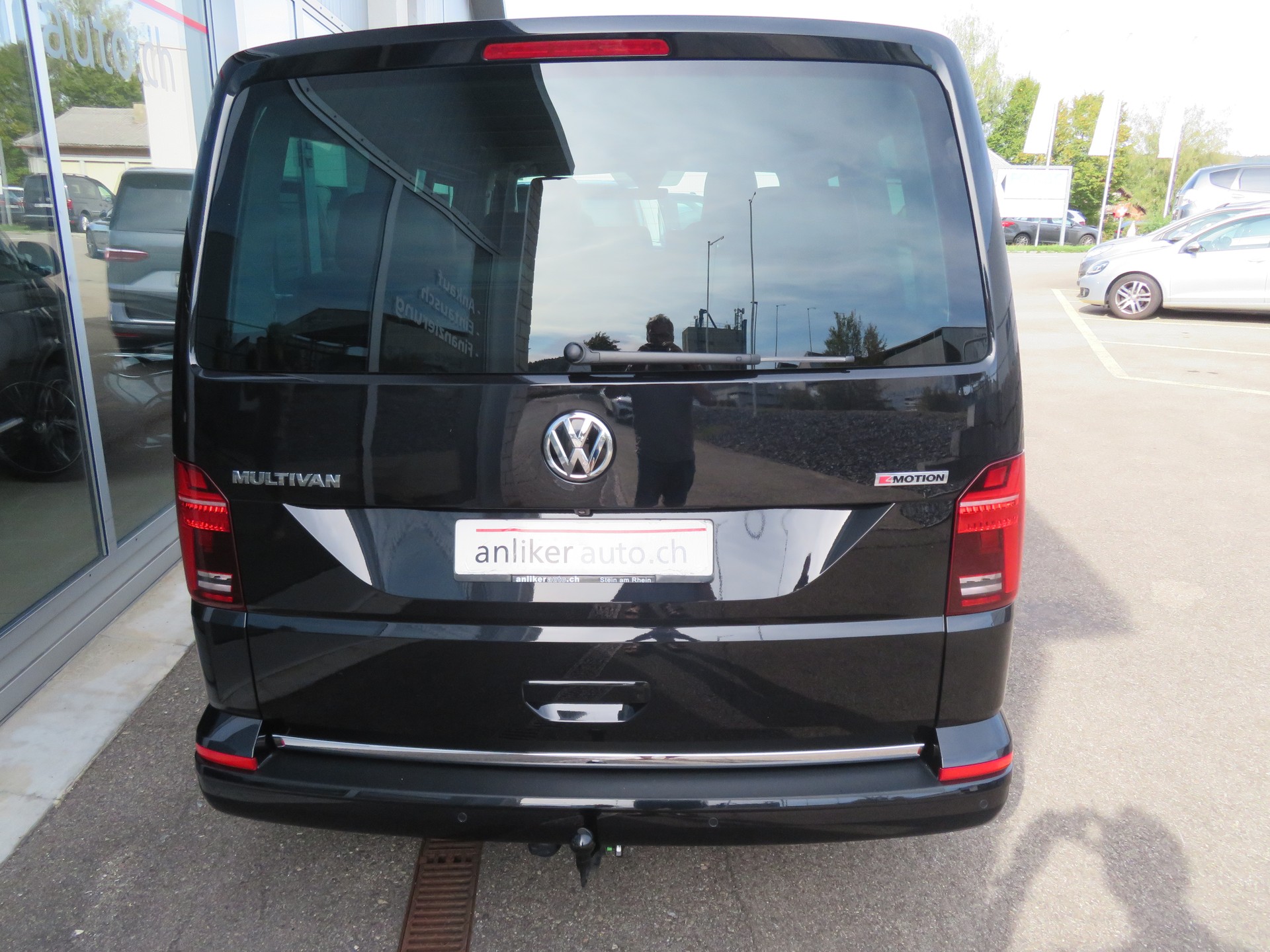 VW T6.1 Multivan 2.0 Bi-TDI Highline 4Motion DSG-image-2