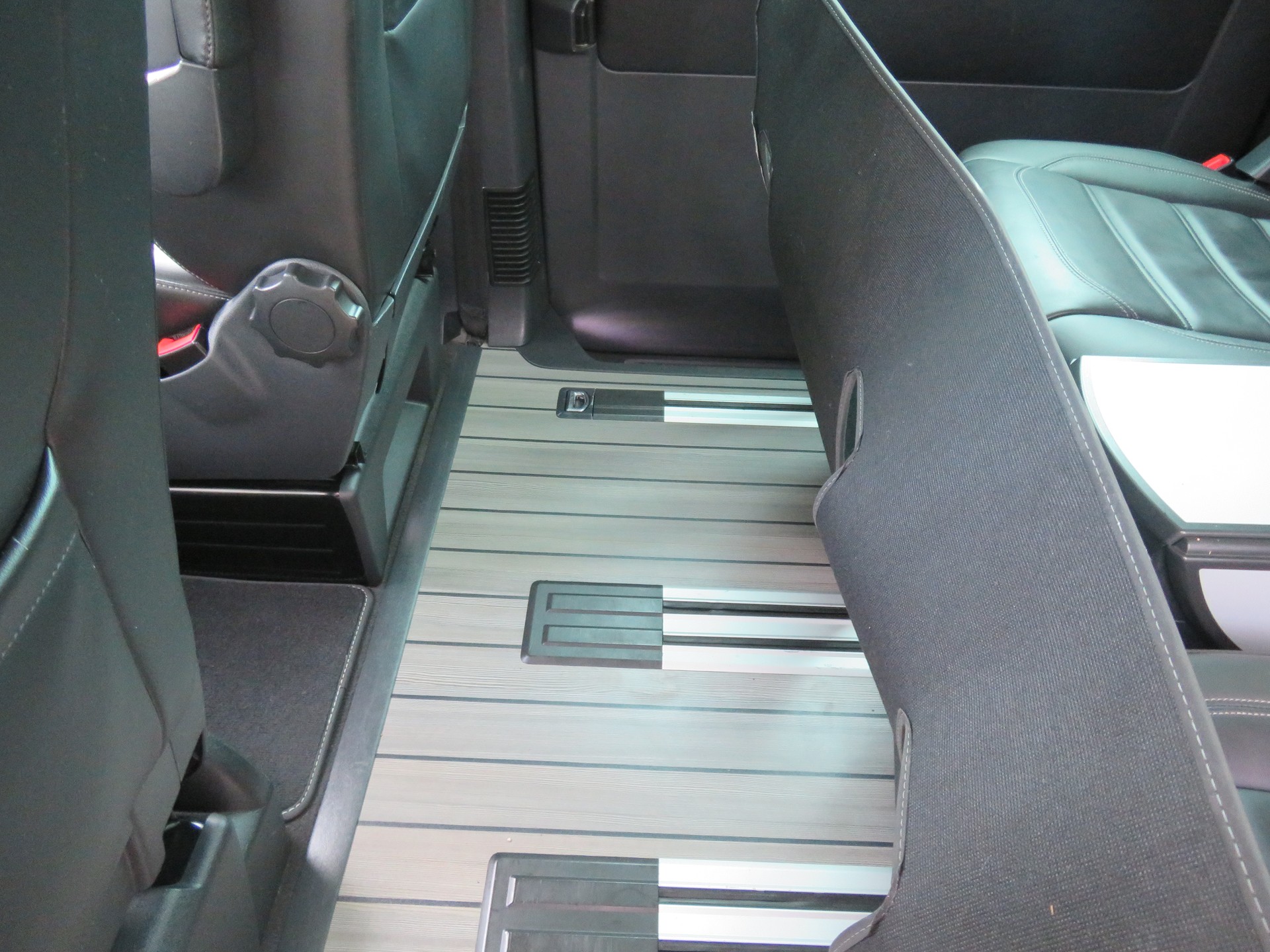 VW T6.1 Multivan 2.0 Bi-TDI Highline 4Motion DSG-image-7
