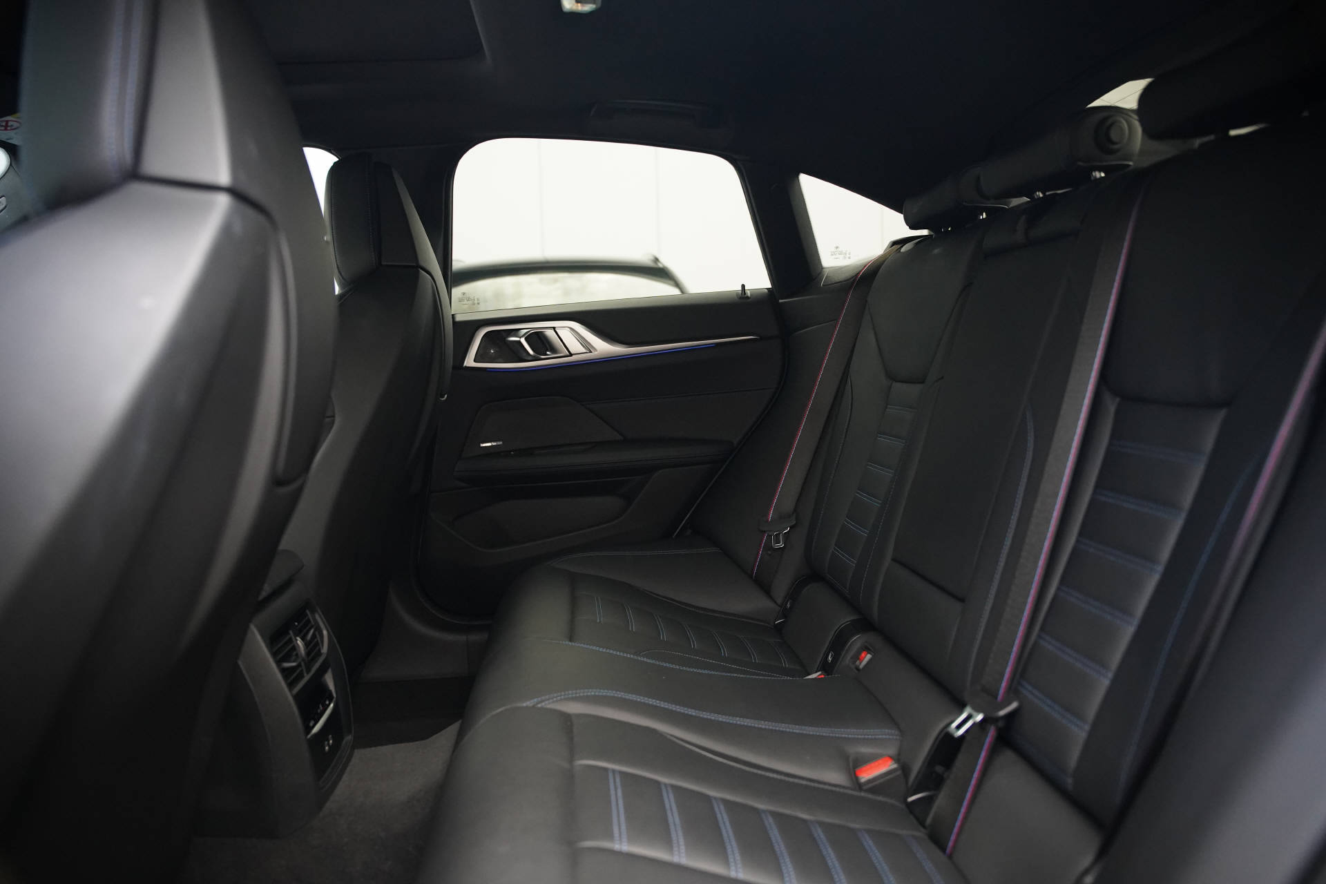 BMW M440i xDrive 48V Gran Coupé Steptronic-image-10